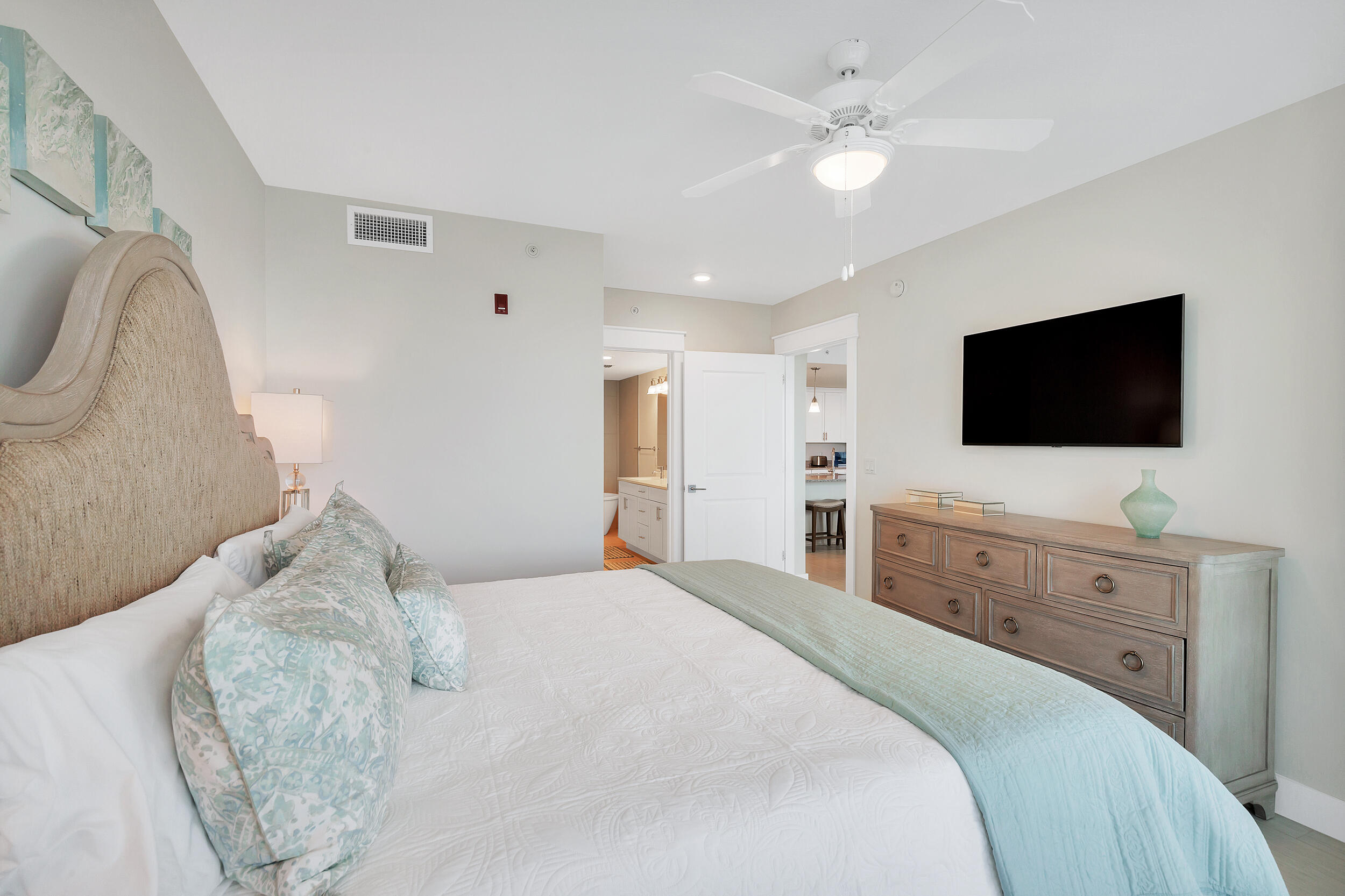 858 Scallop Court UNIT 301