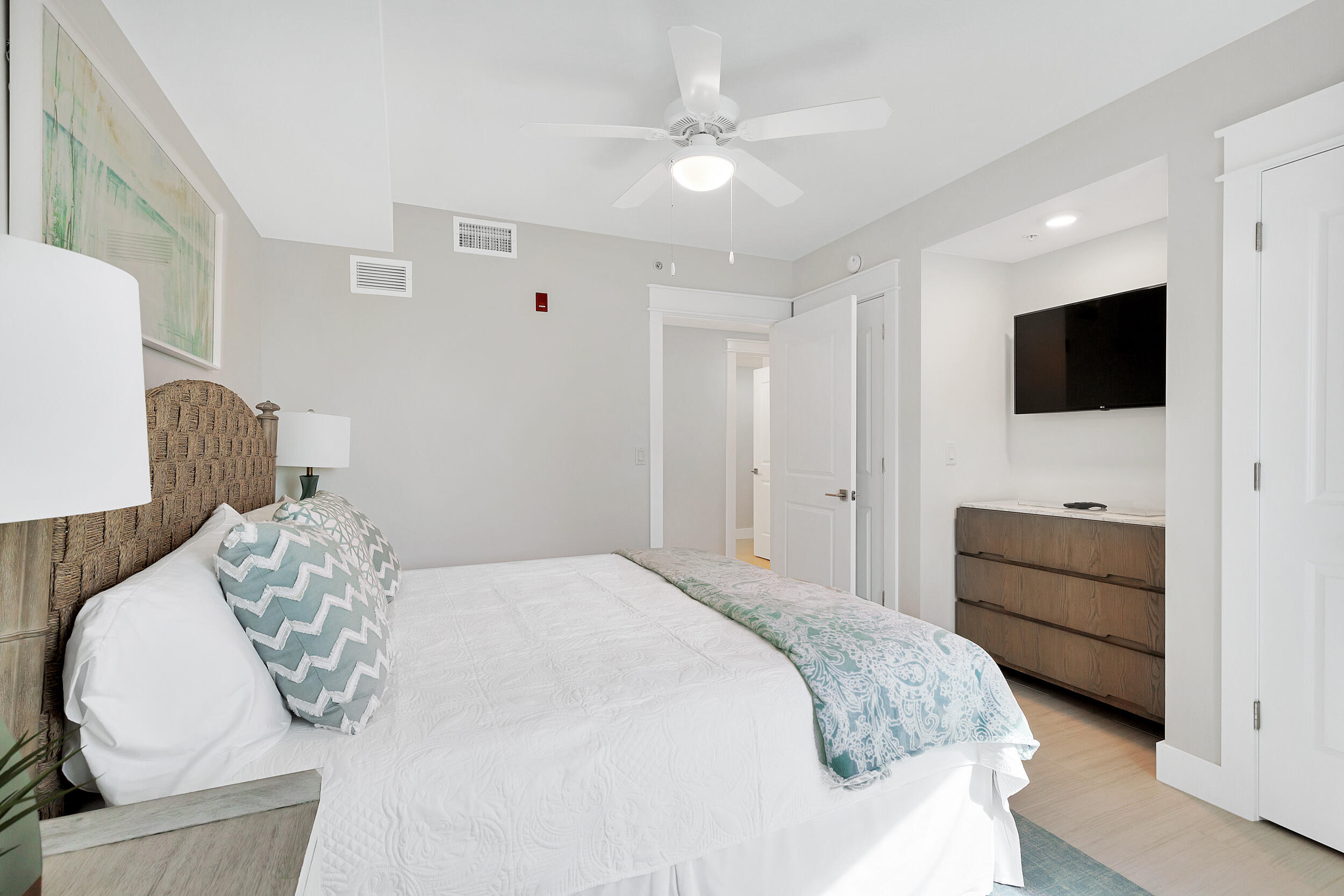 858 Scallop Court UNIT 301