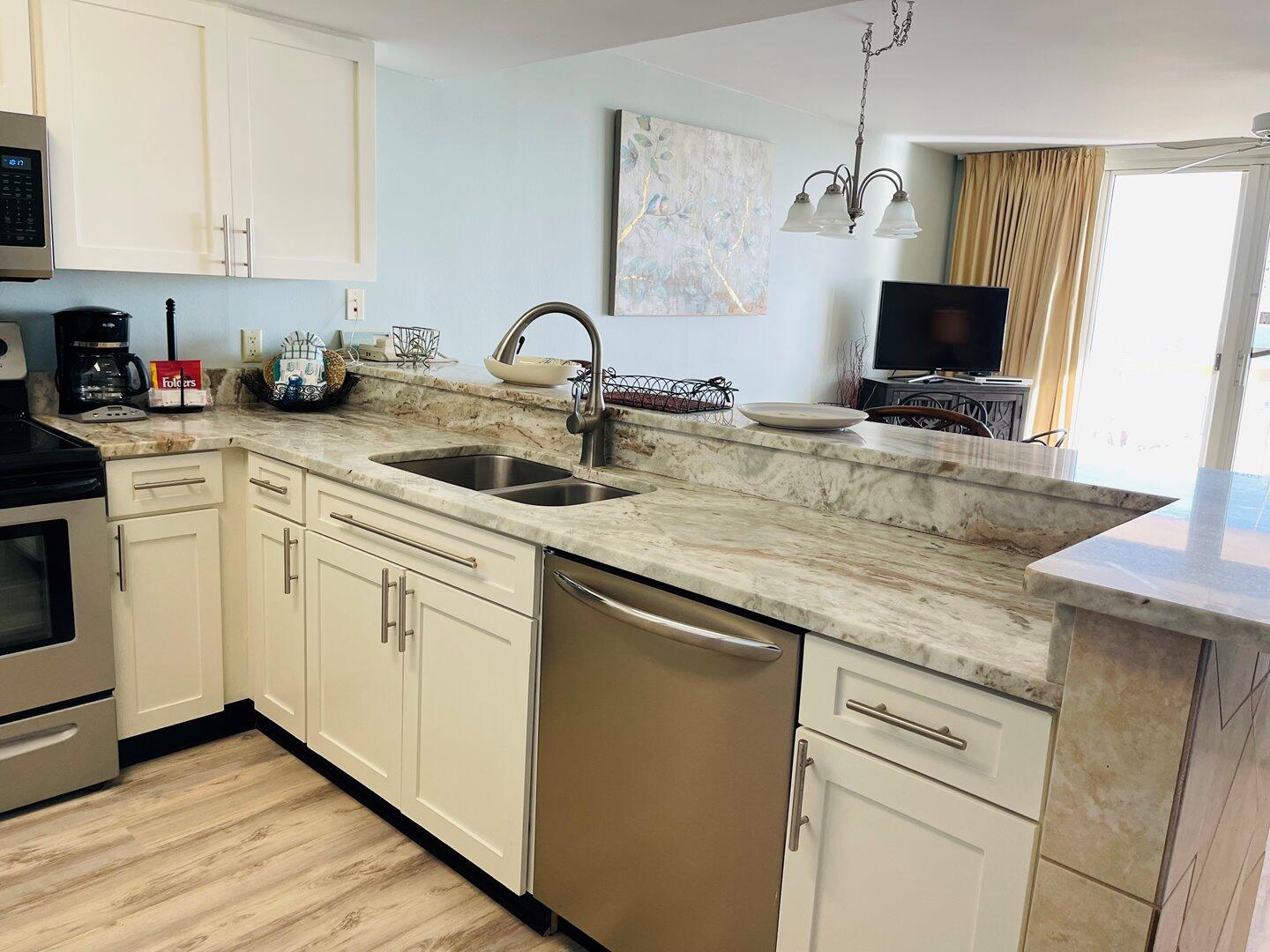 1002 Highway 98, 202