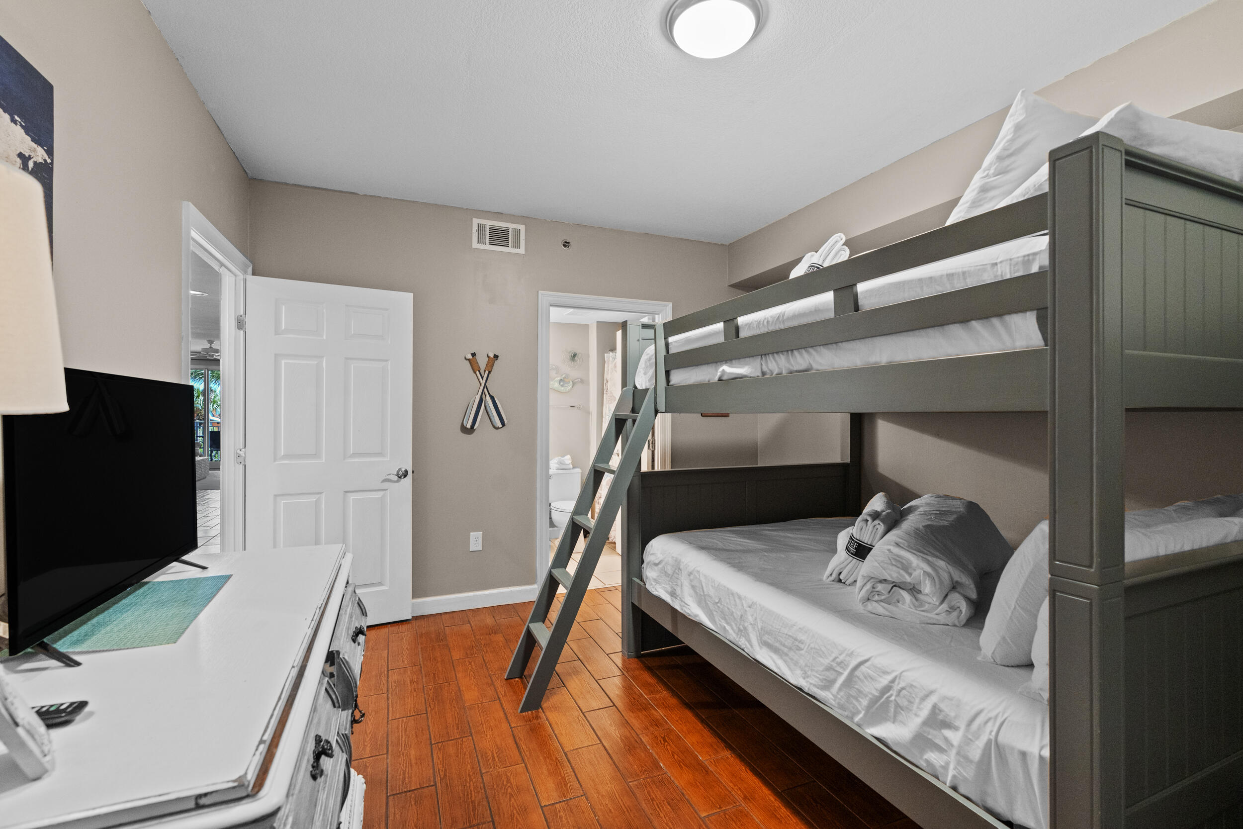 1751 Scenic Highway 98, UNIT 207