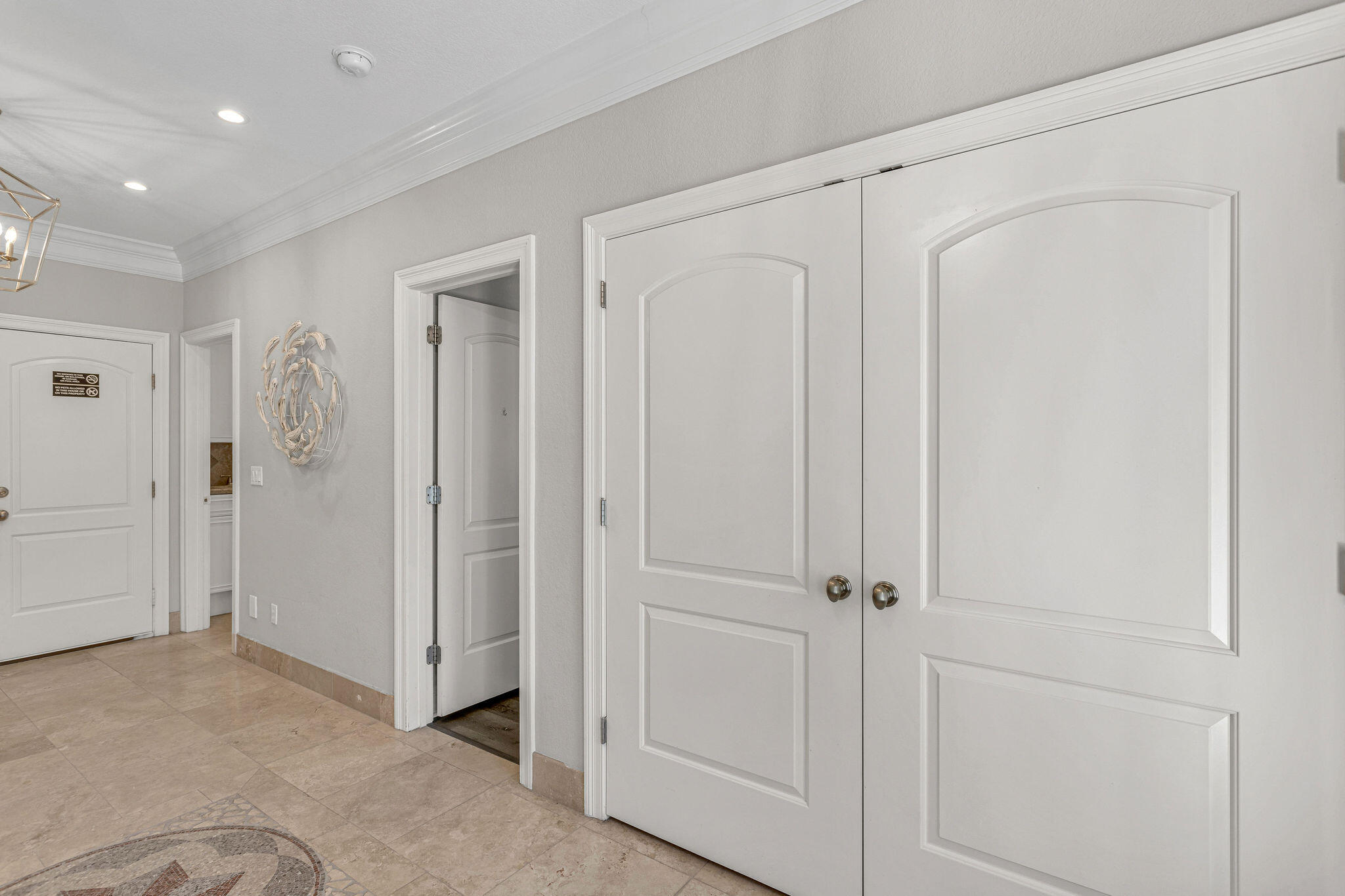 4713 Ocean Boulevard