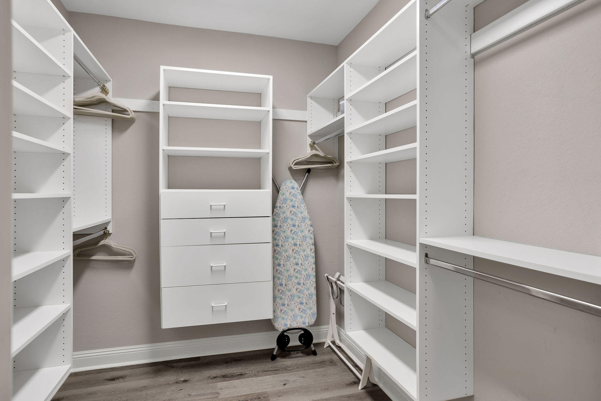 4713 Ocean Boulevard