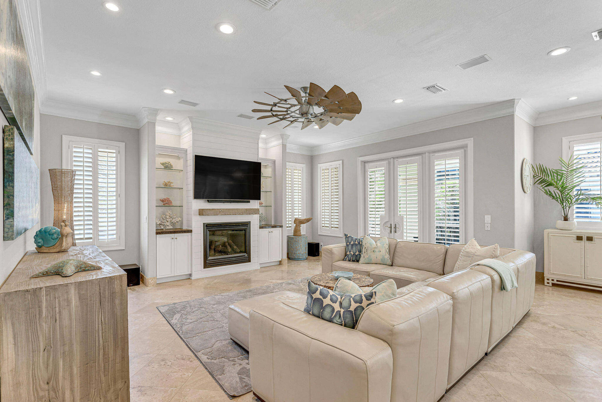 4713 Ocean Boulevard