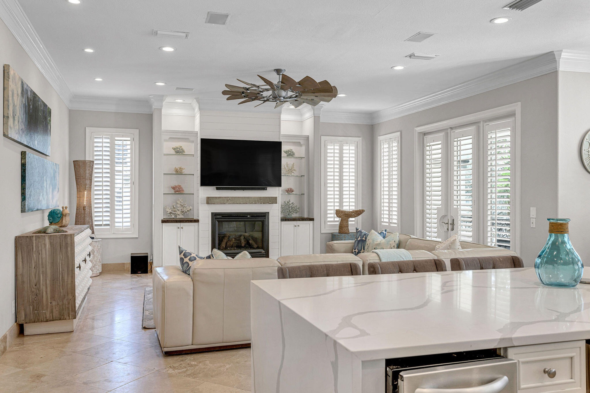 4713 Ocean Boulevard