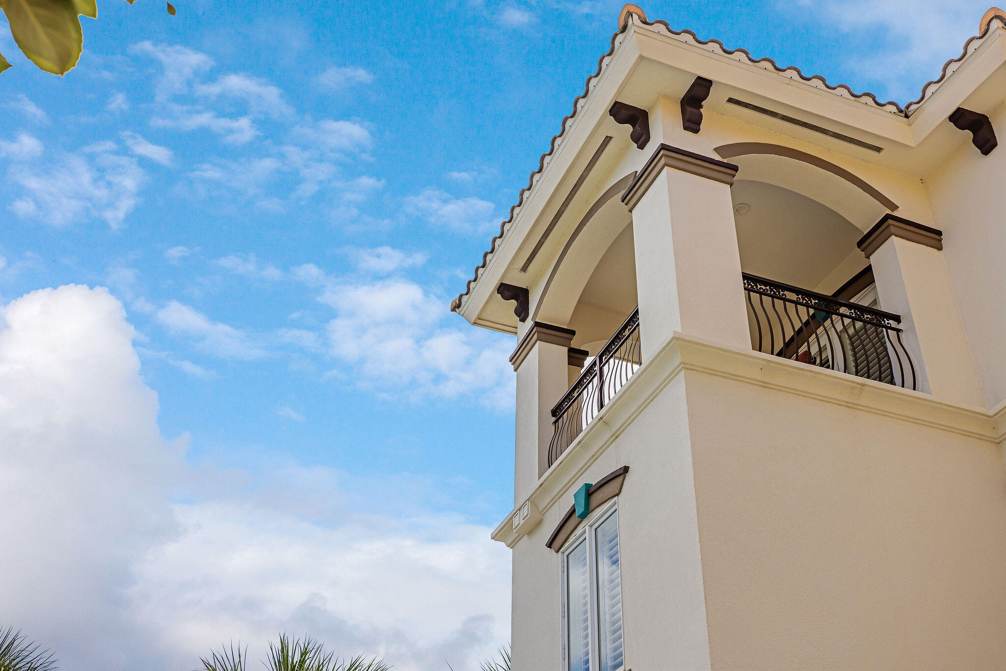 4713 Ocean Boulevard