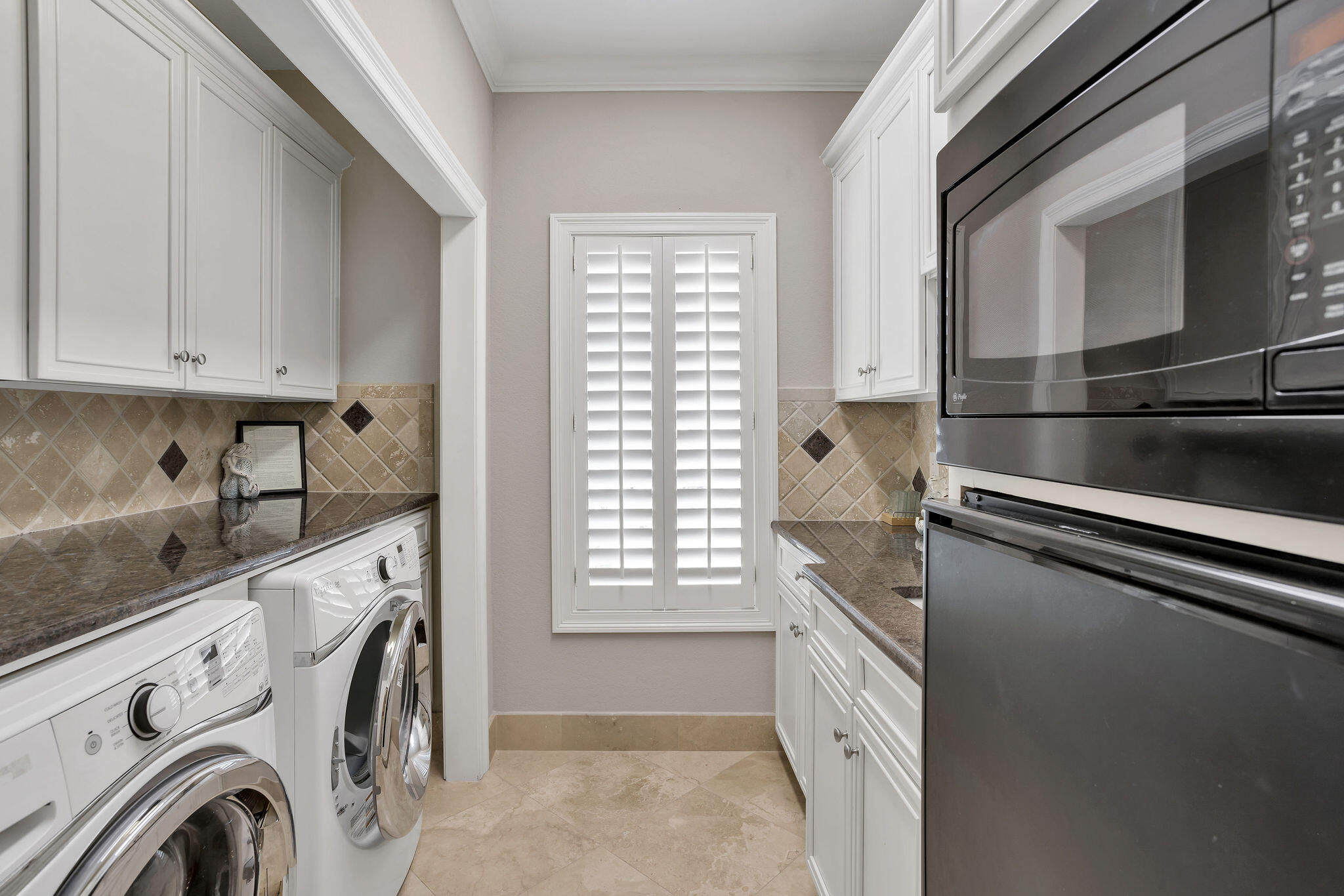 4713 Ocean Boulevard