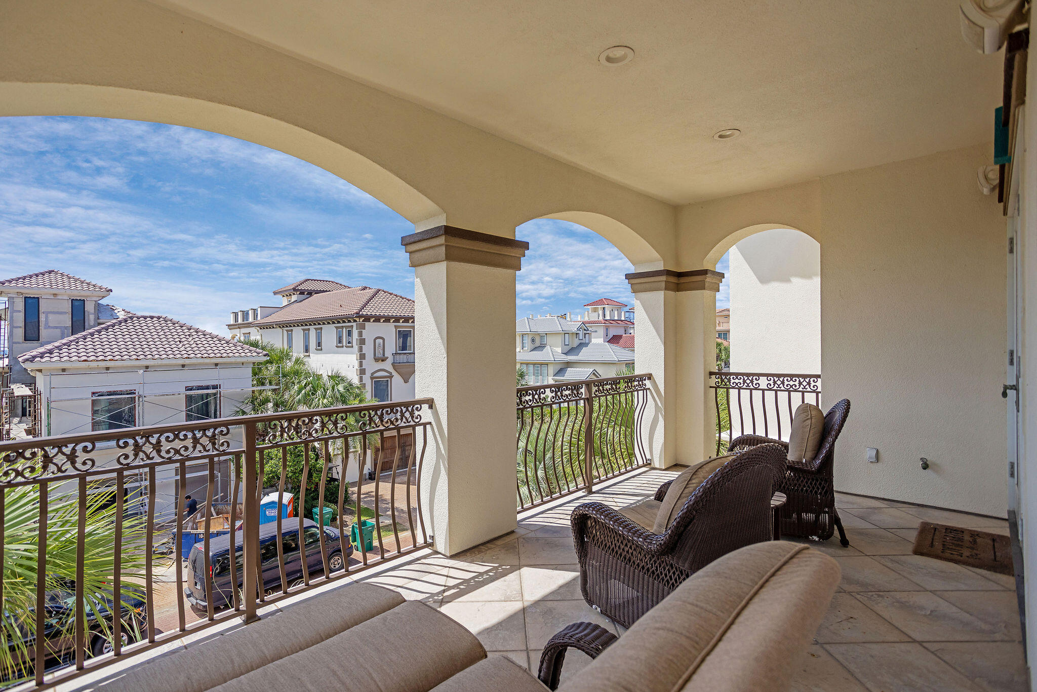 4713 Ocean Boulevard