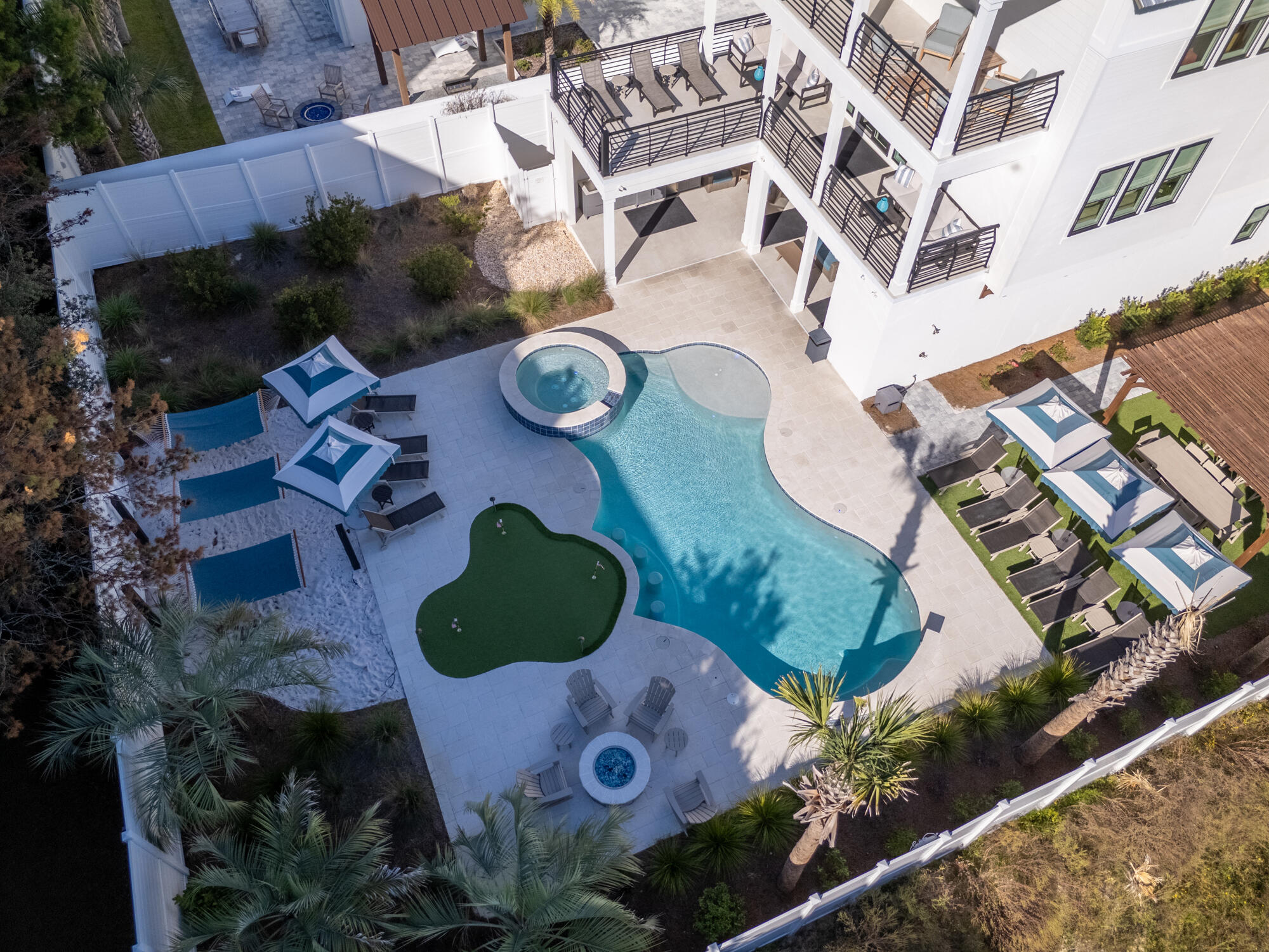 514 S Geronimo Street