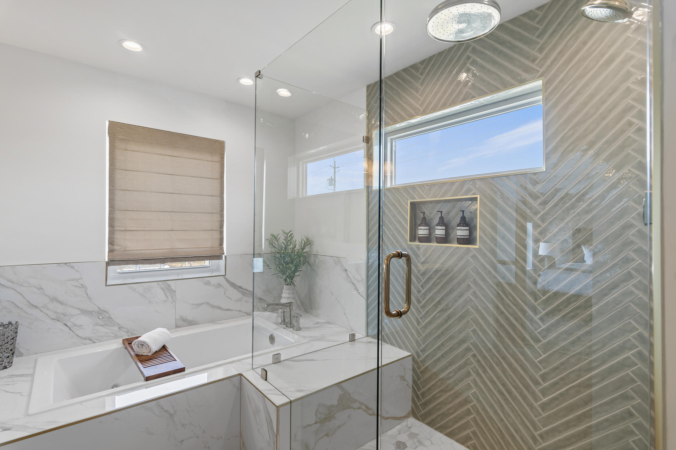 514 S Geronimo Street