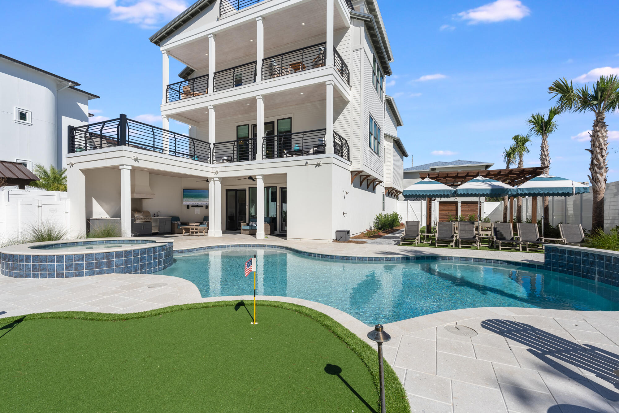 514 S Geronimo Street