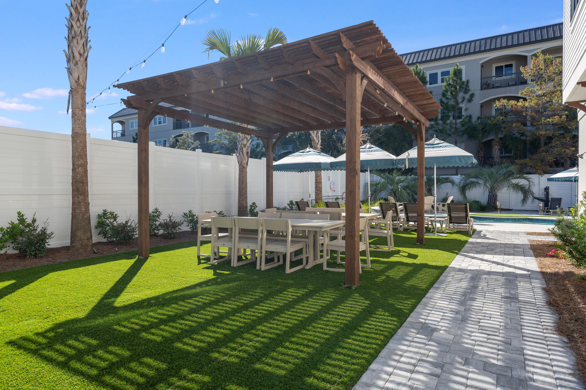 514 S Geronimo Street