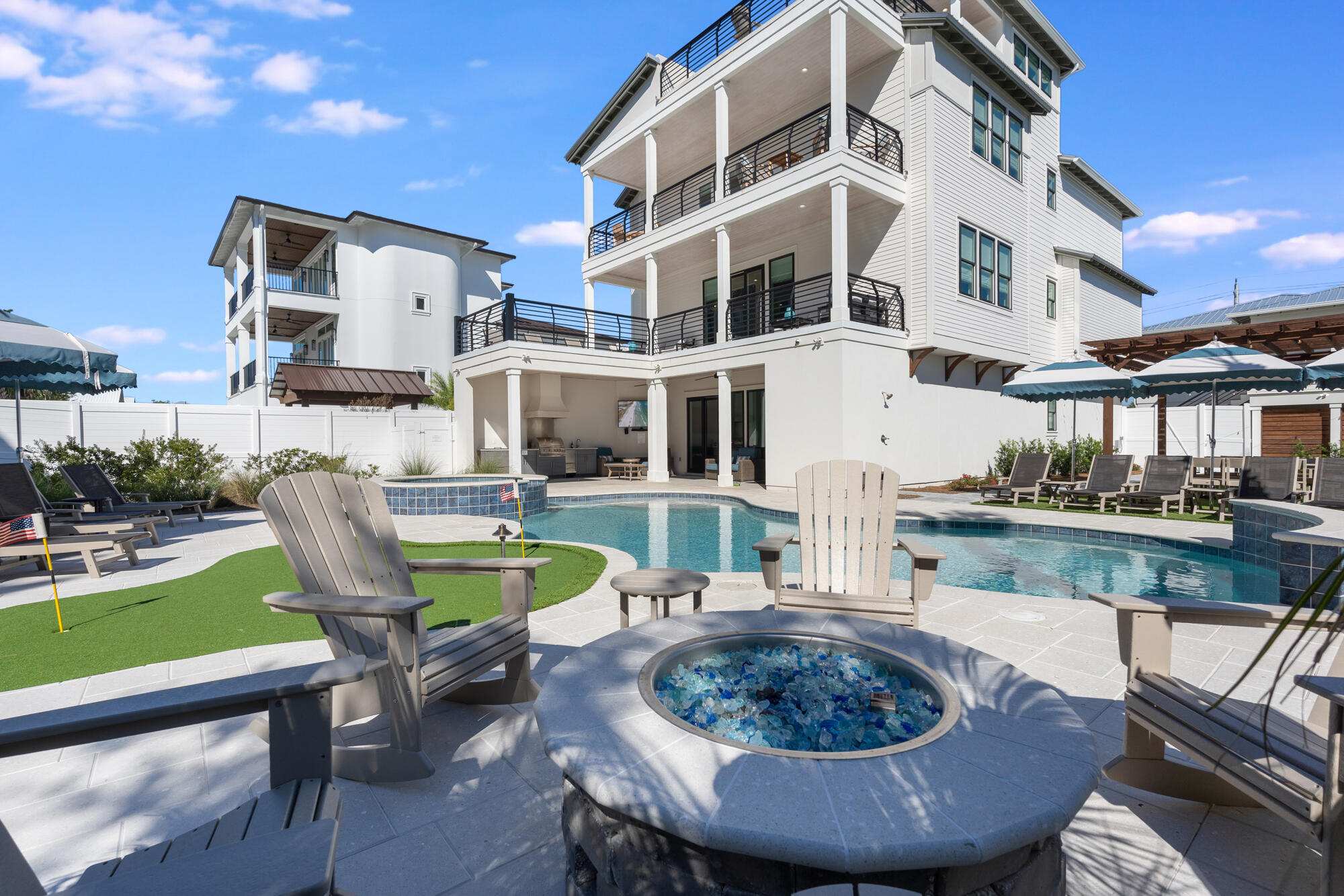 514 S Geronimo Street