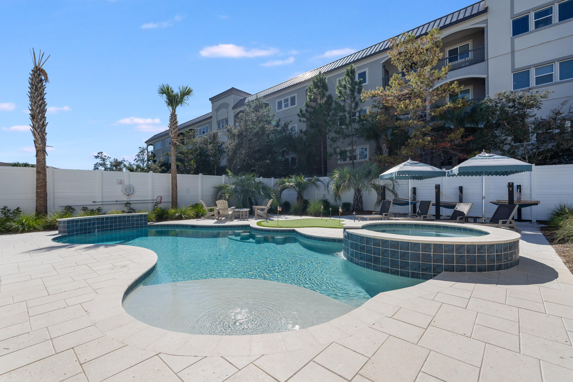 514 S Geronimo Street