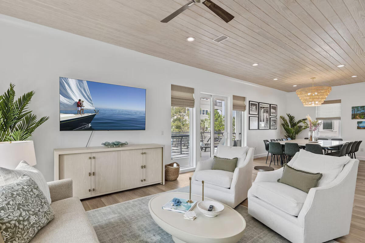 514 S Geronimo Street