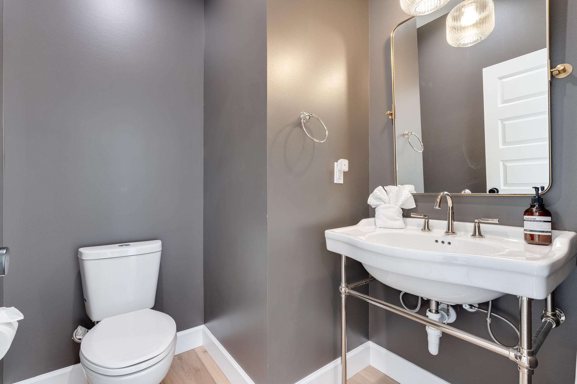 514 S Geronimo Street