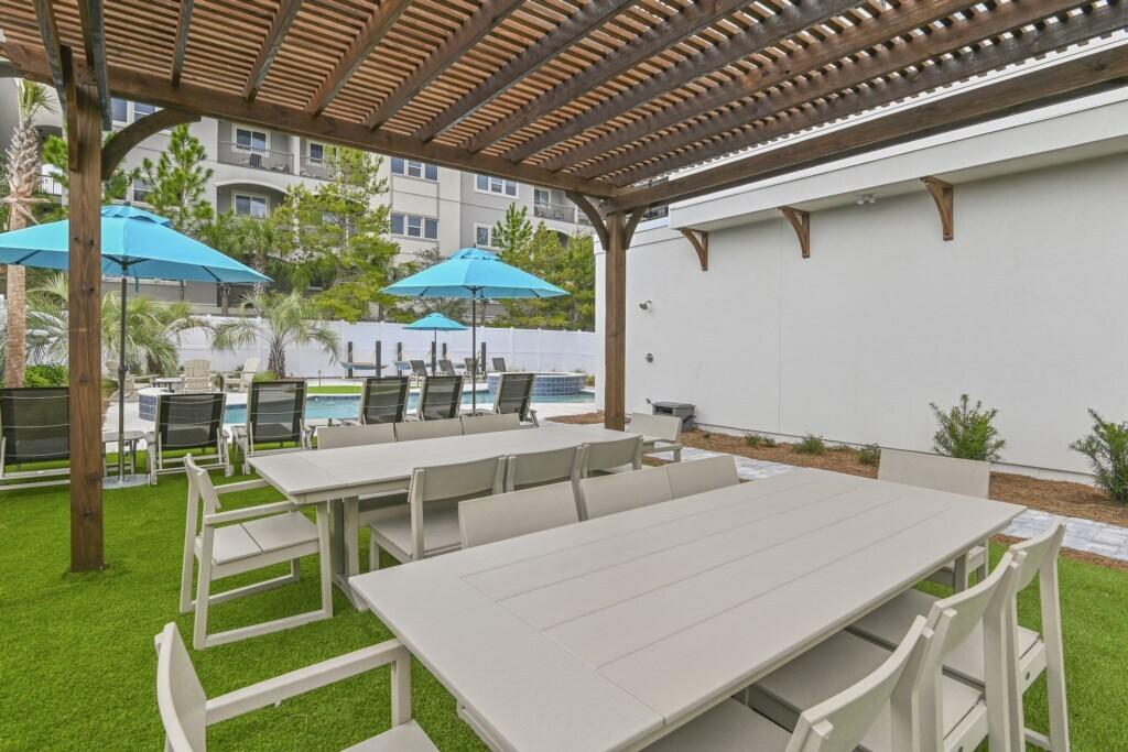 514 S Geronimo Street