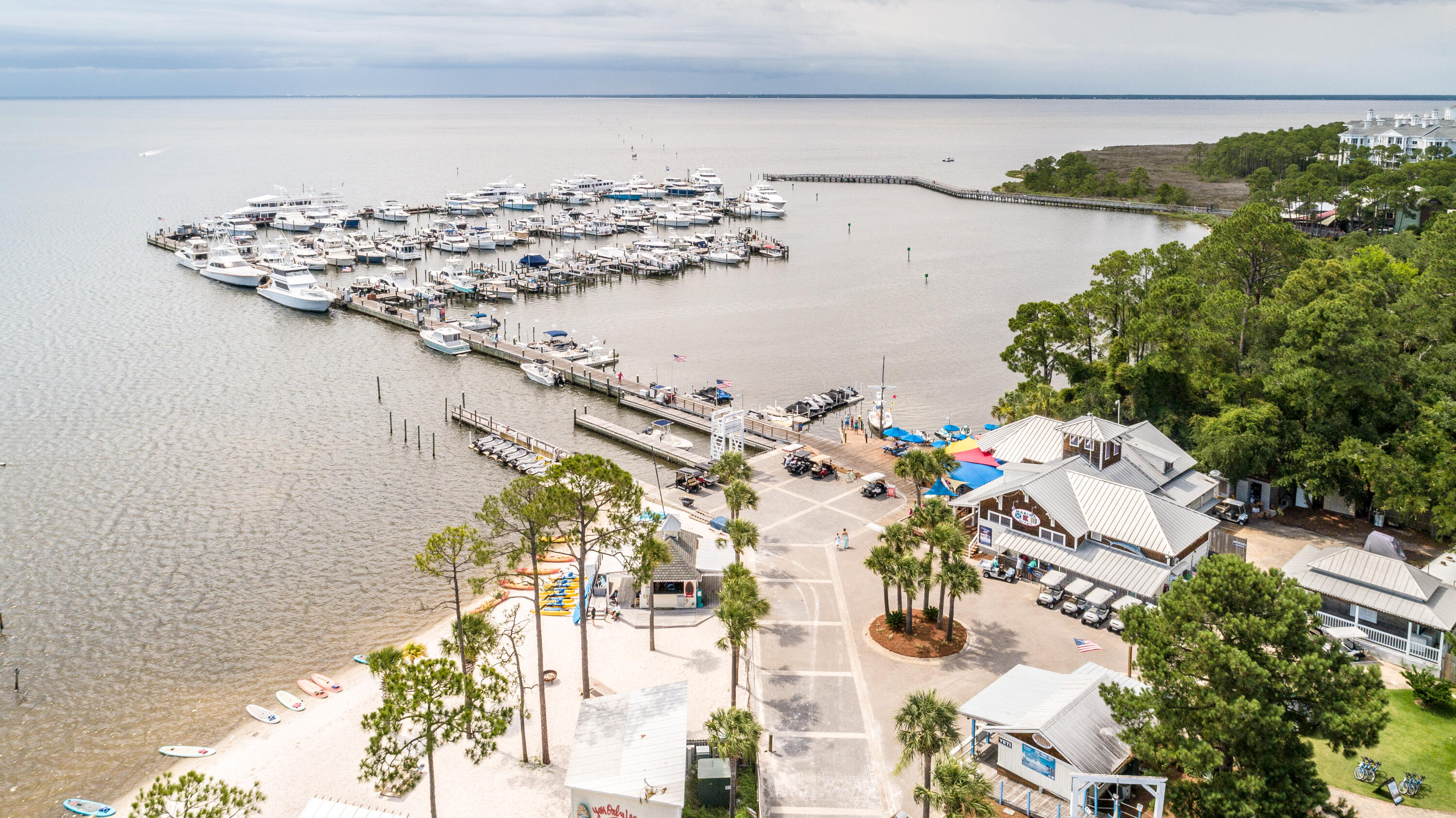 9300 Baytowne Wharf Boulevard, 328/330
