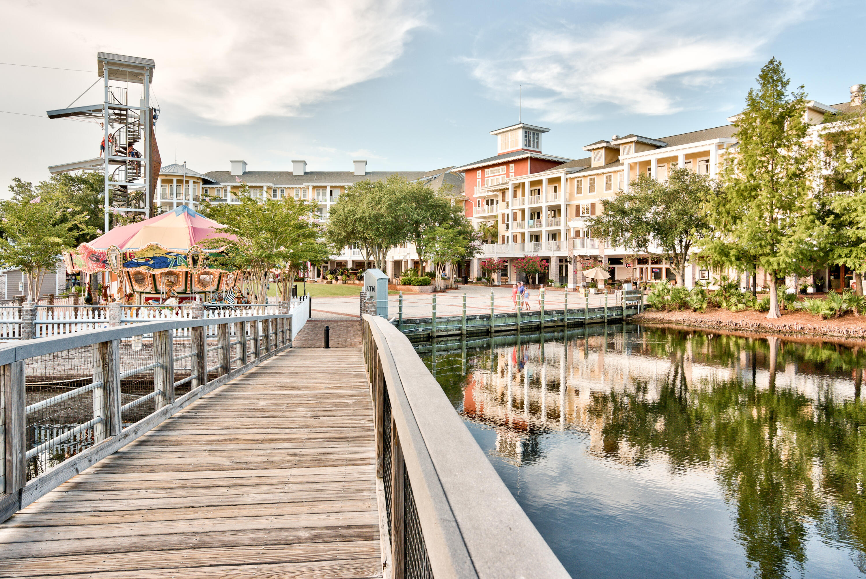 9300 Baytowne Wharf Boulevard, 328/330
