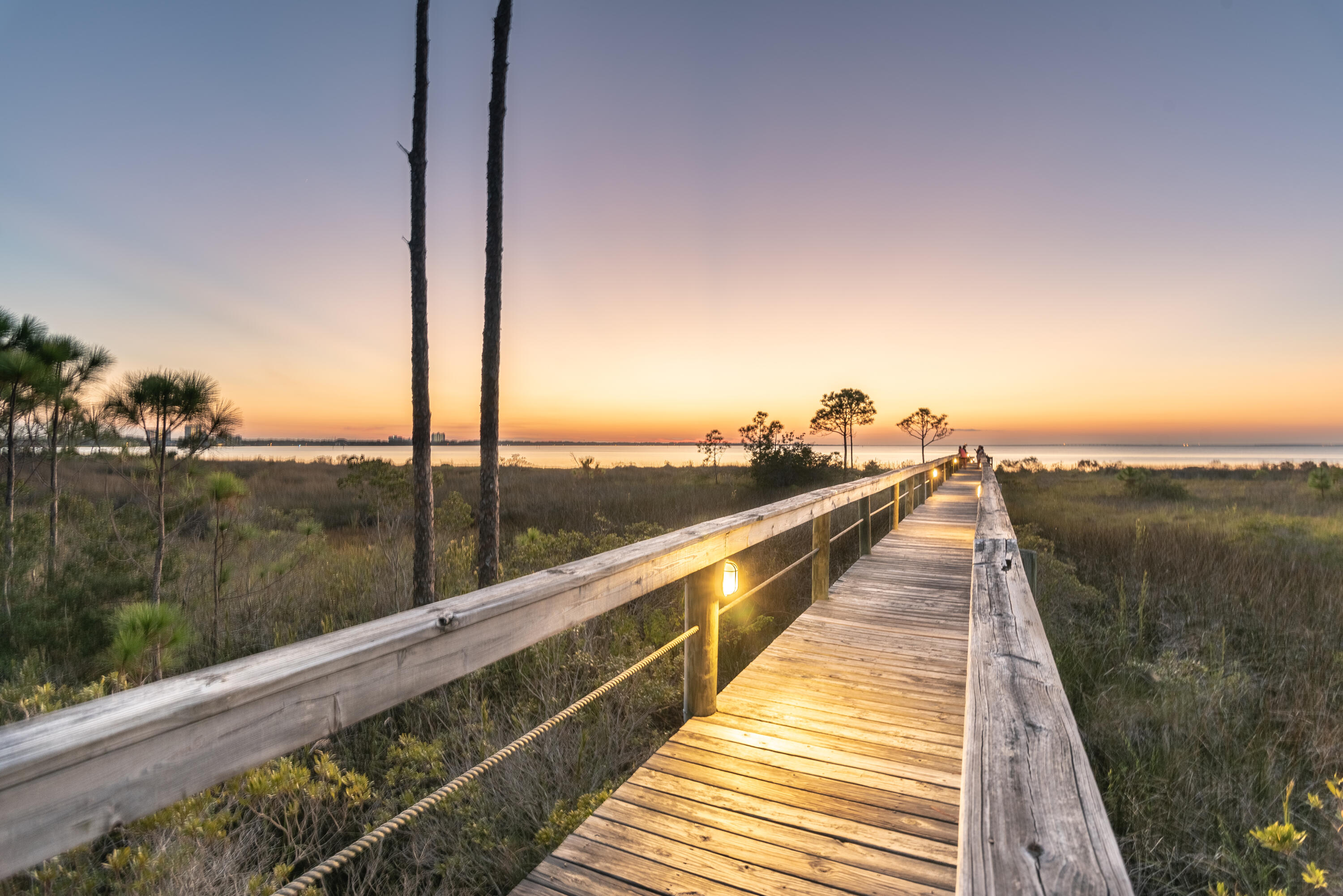 9300 Baytowne Wharf Boulevard, 328/330
