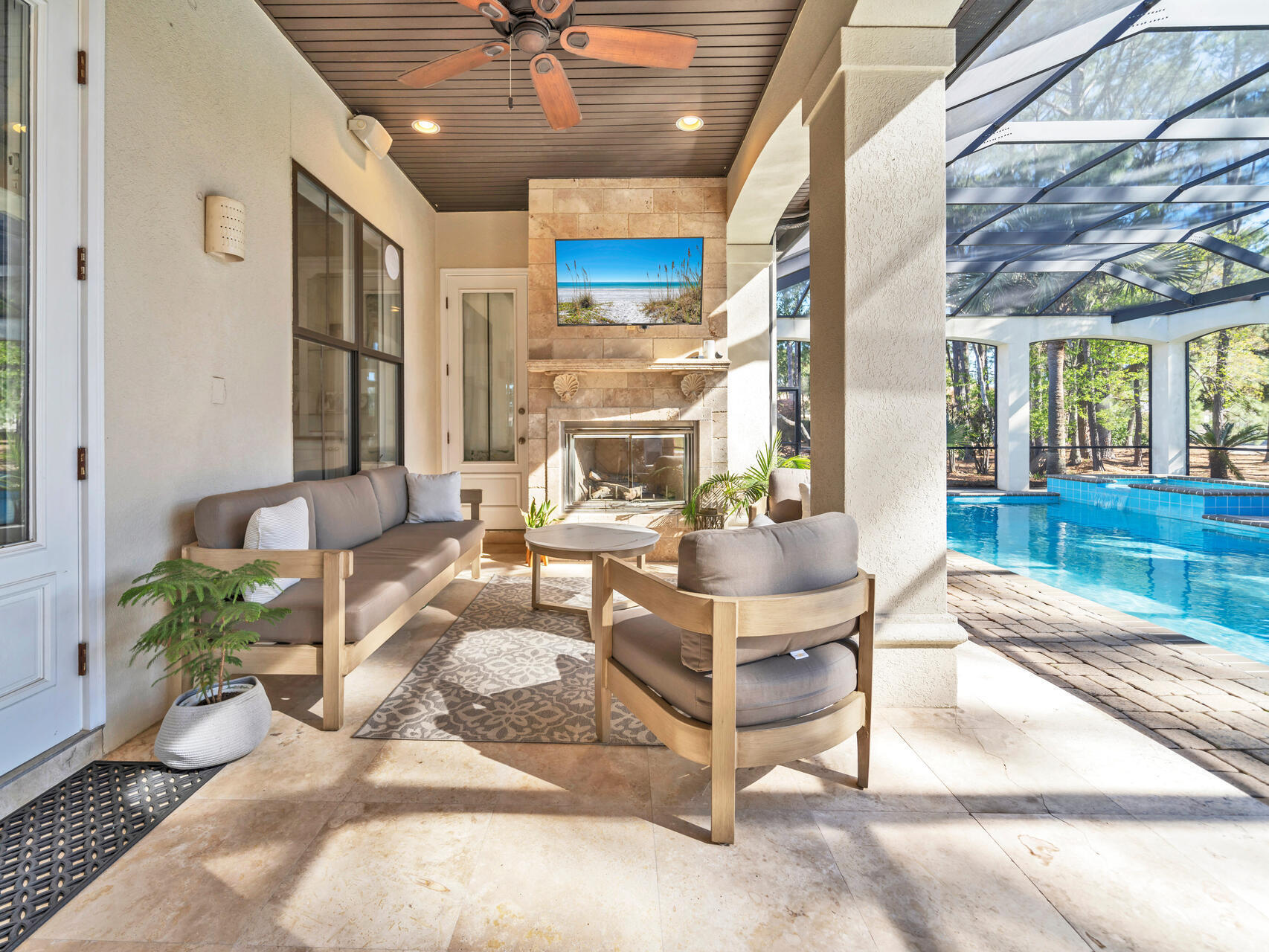 1603 San Marina Boulevard