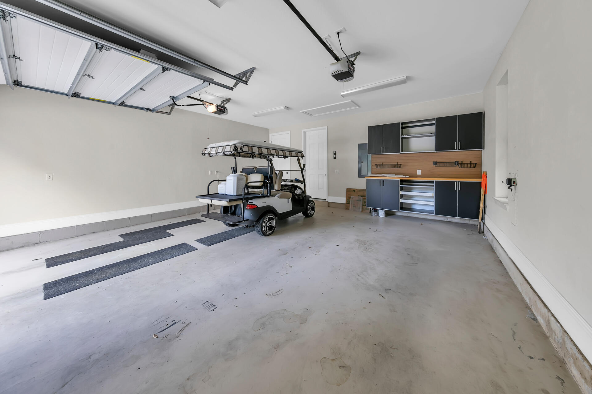 1603 San Marina Boulevard