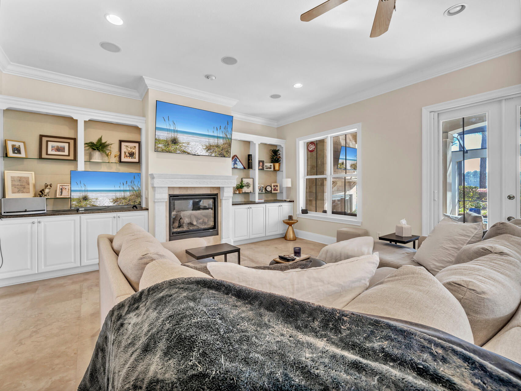 1603 San Marina Boulevard