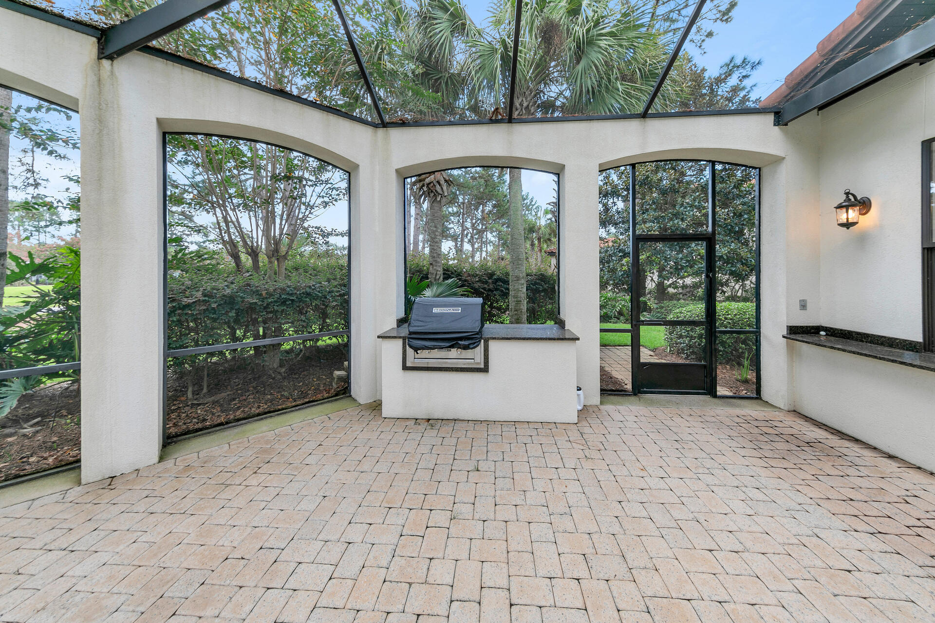 1603 San Marina Boulevard