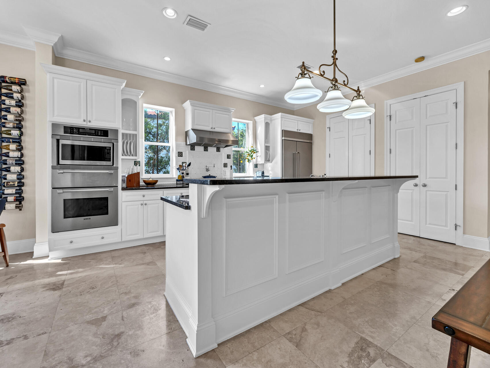 1603 San Marina Boulevard