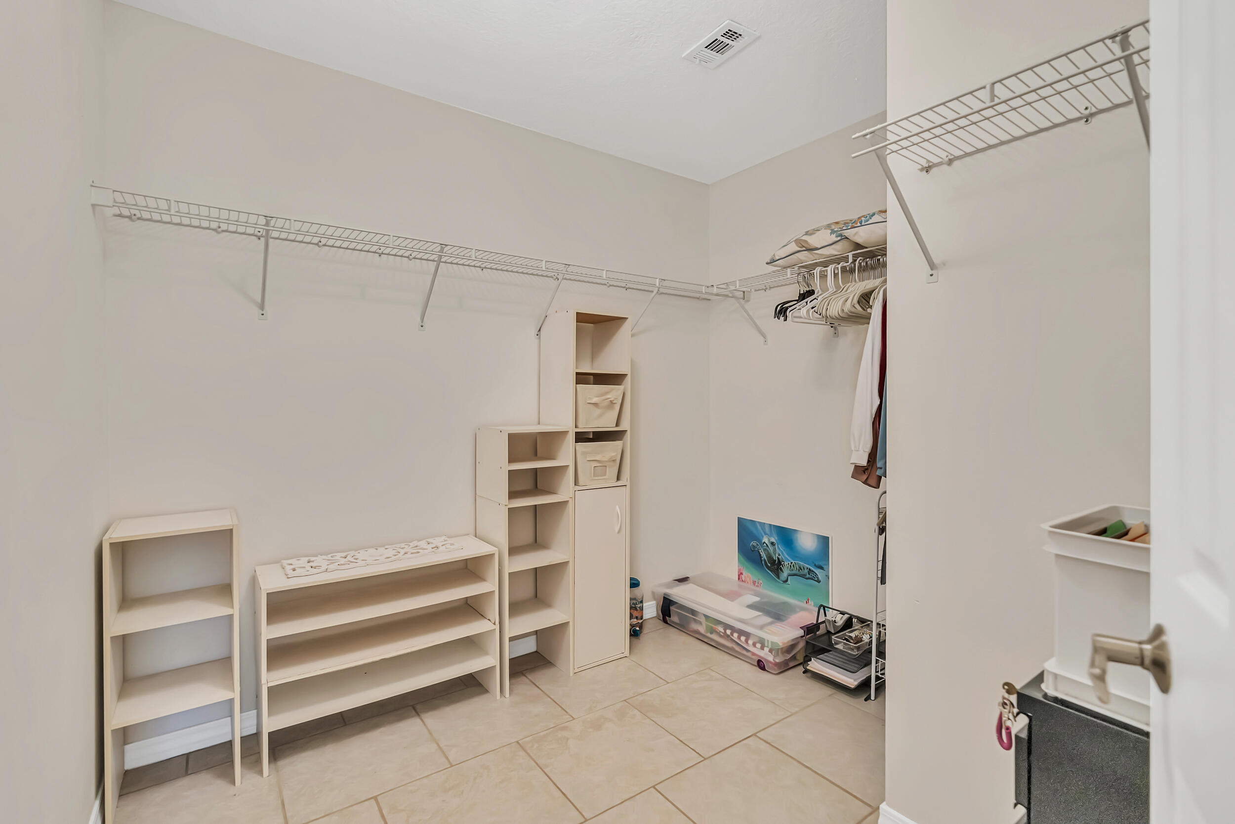 4644 Sunsail Circle