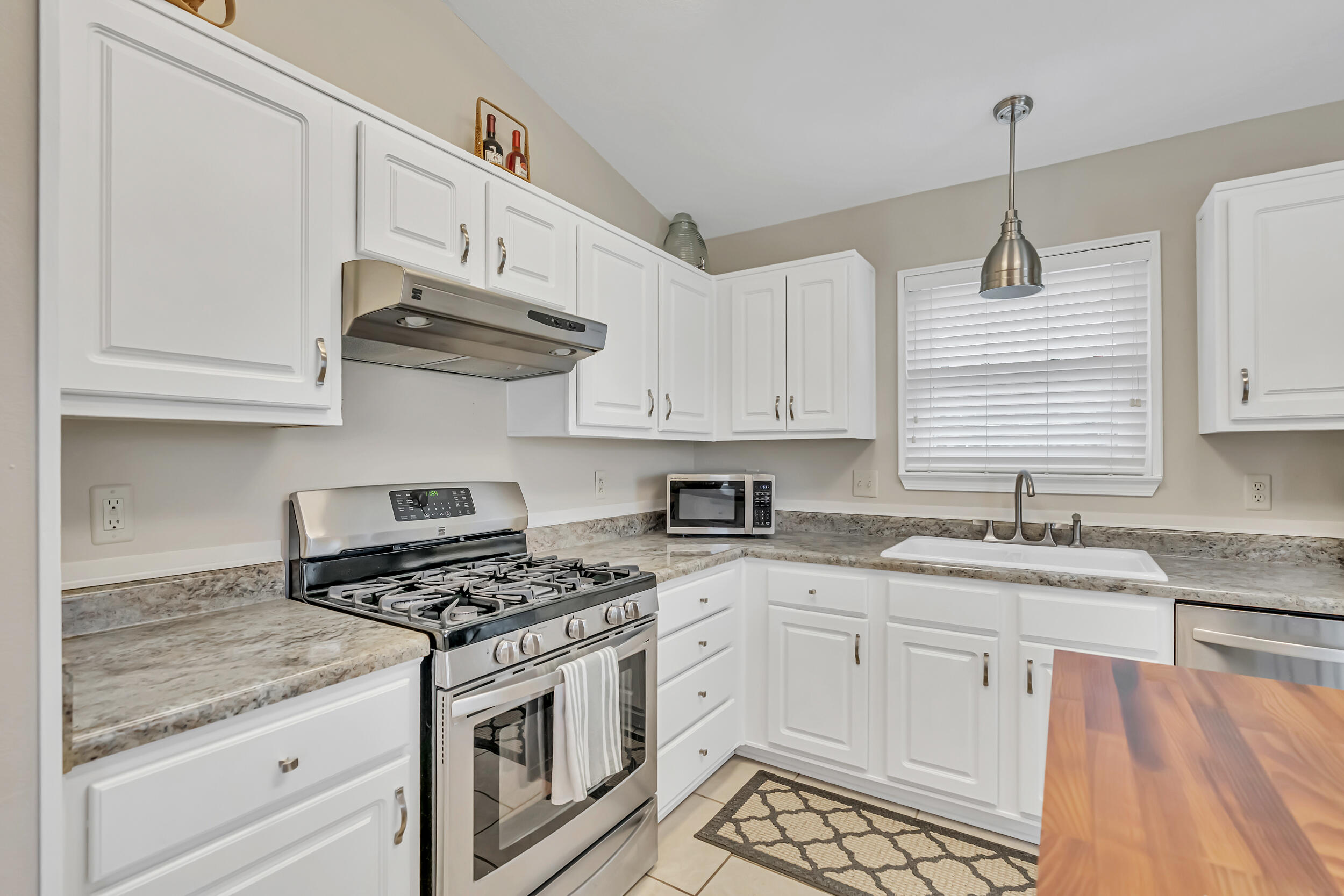 4644 Sunsail Circle