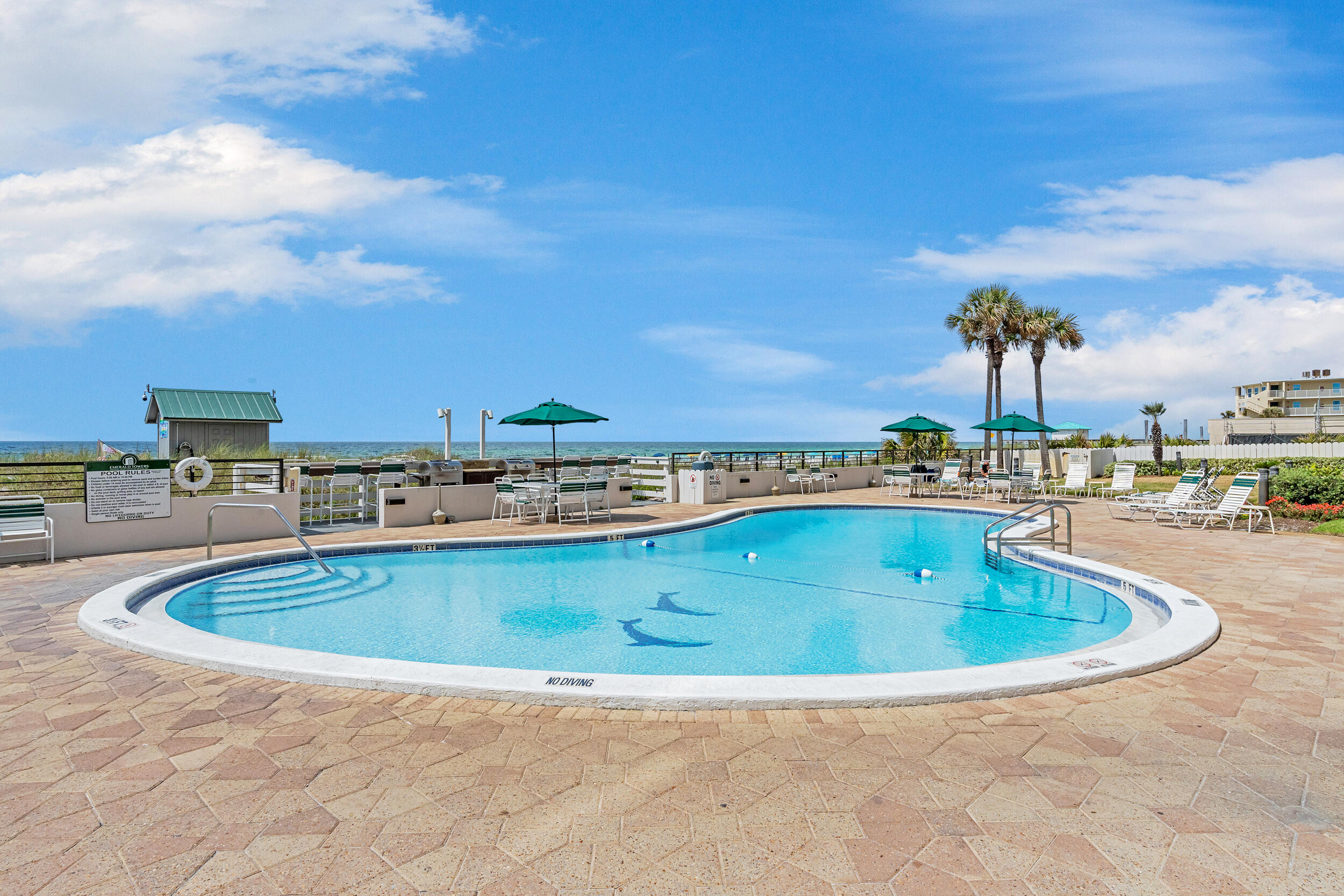 1044 Highway 98, 703