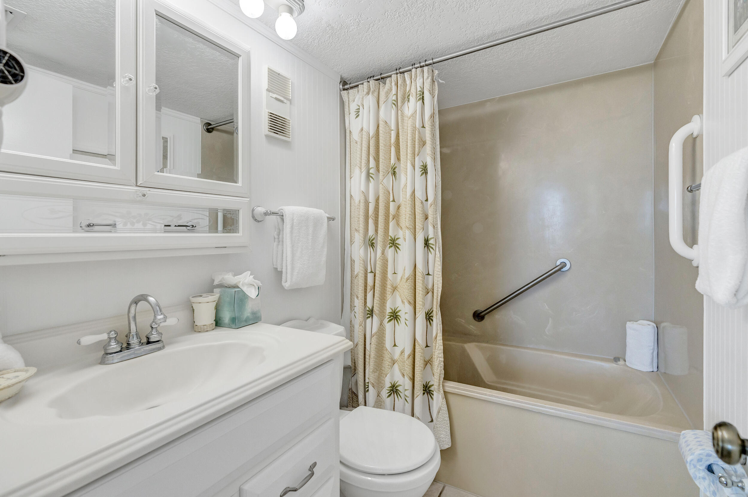 291 Scenic Gulf Drive, 400