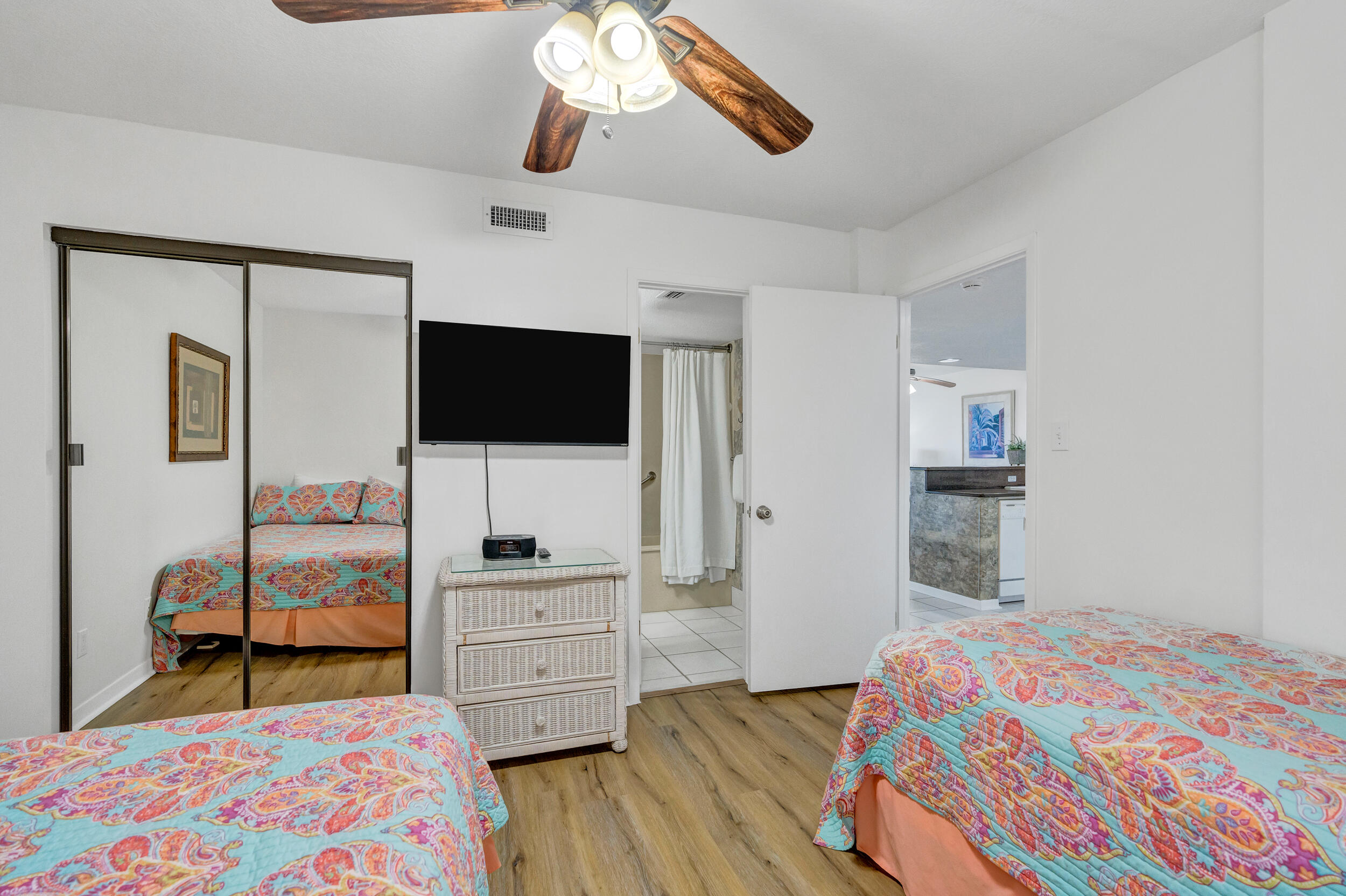 291 Scenic Gulf Drive, 400