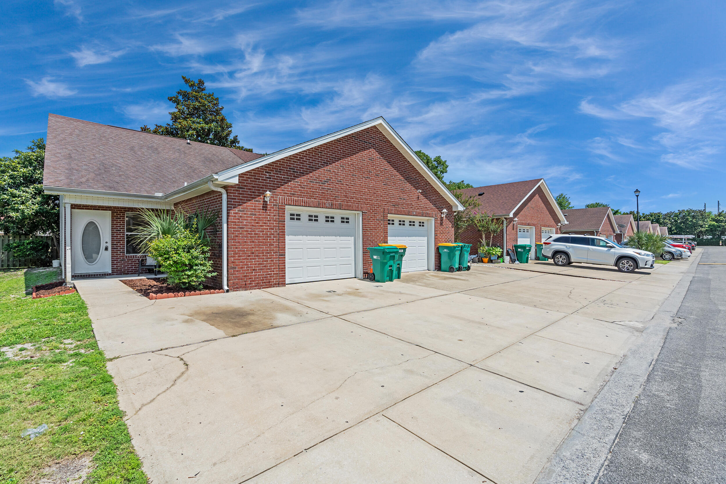 1014 Airport Road, 163