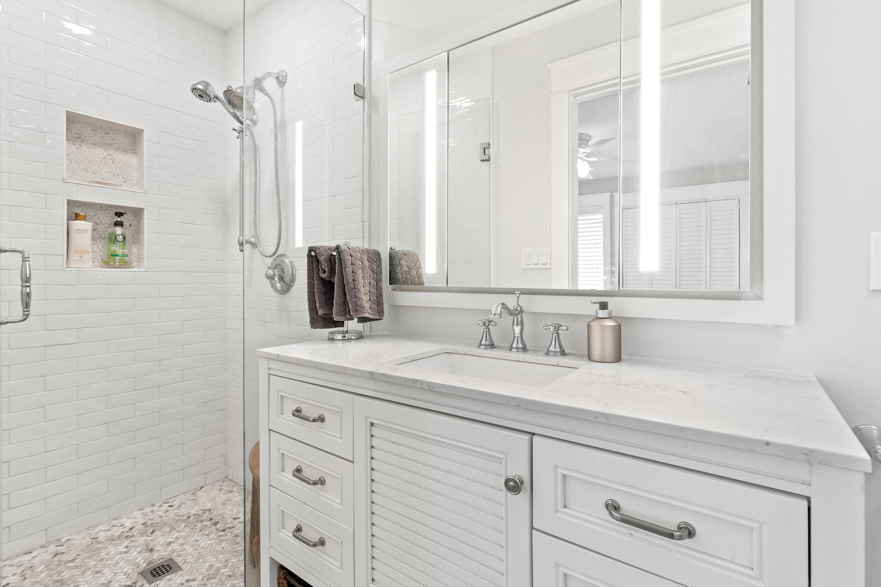 415 Gulf Shore Drive, 1