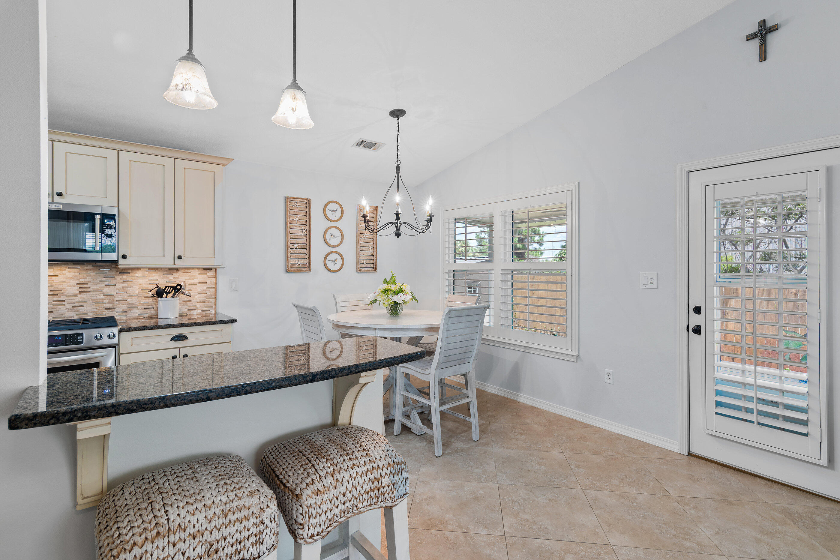 4661 Windstarr Drive