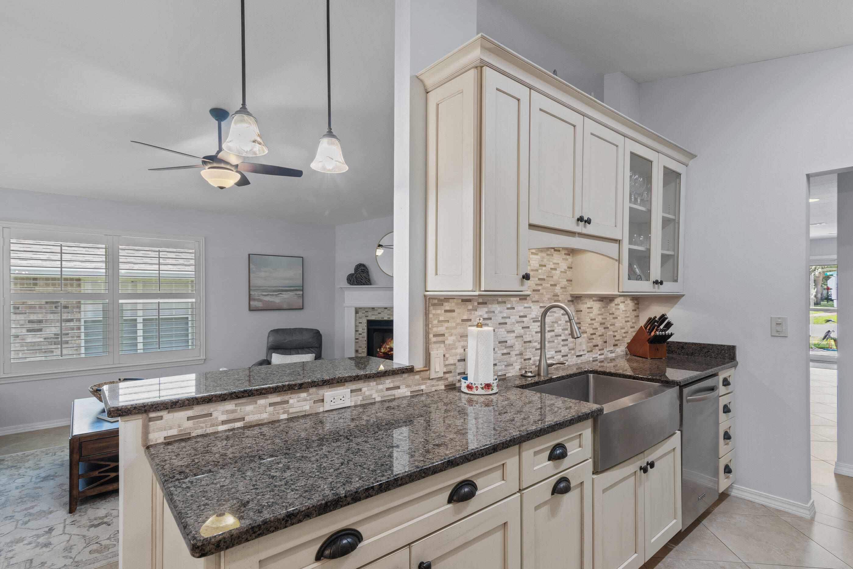 4661 Windstarr Drive