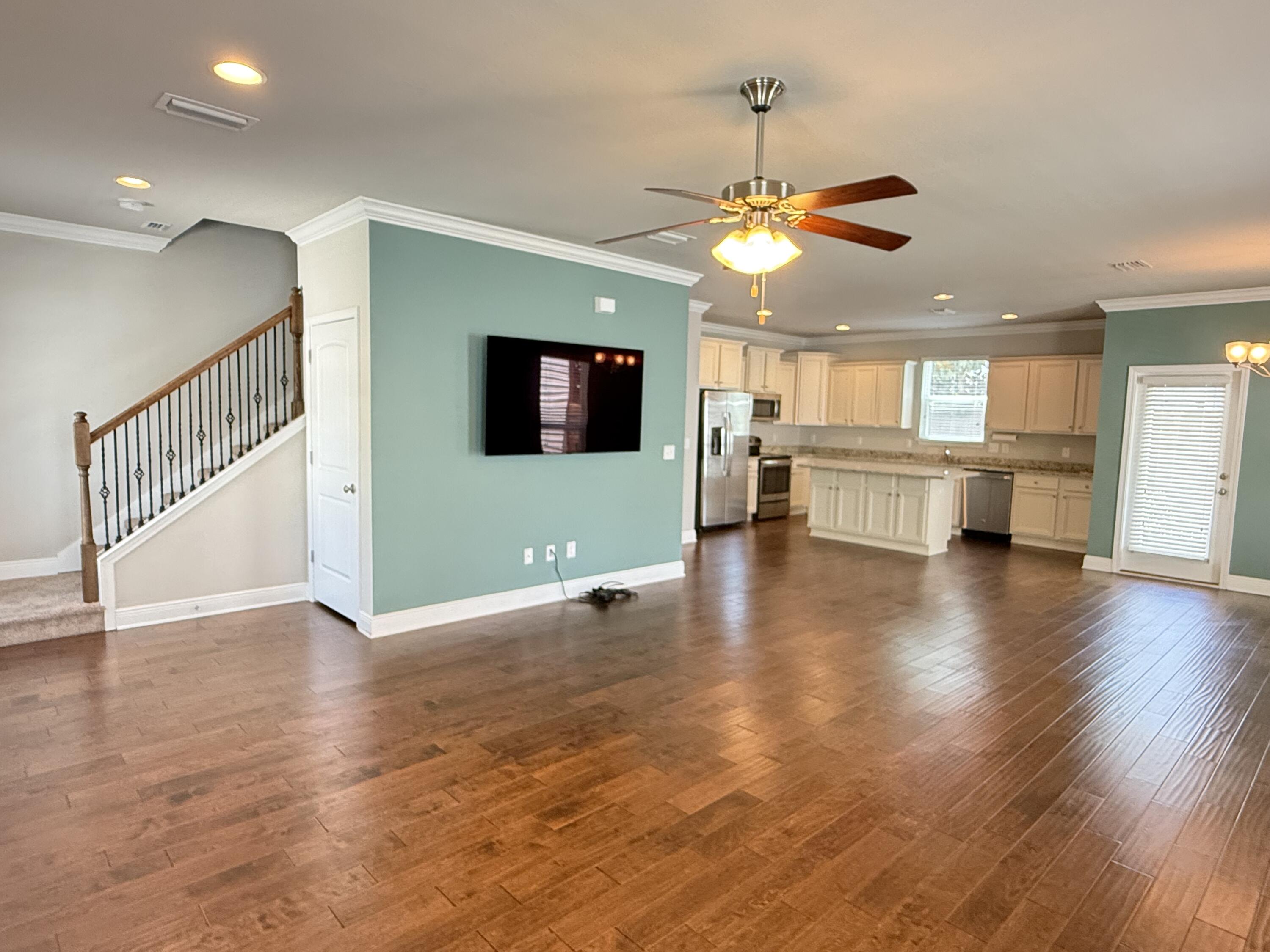 163 Mosaic Oaks Circle