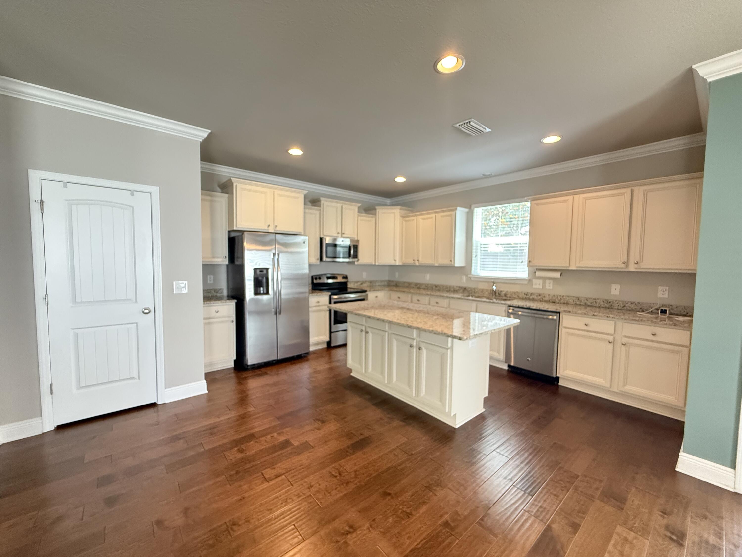 163 Mosaic Oaks Circle