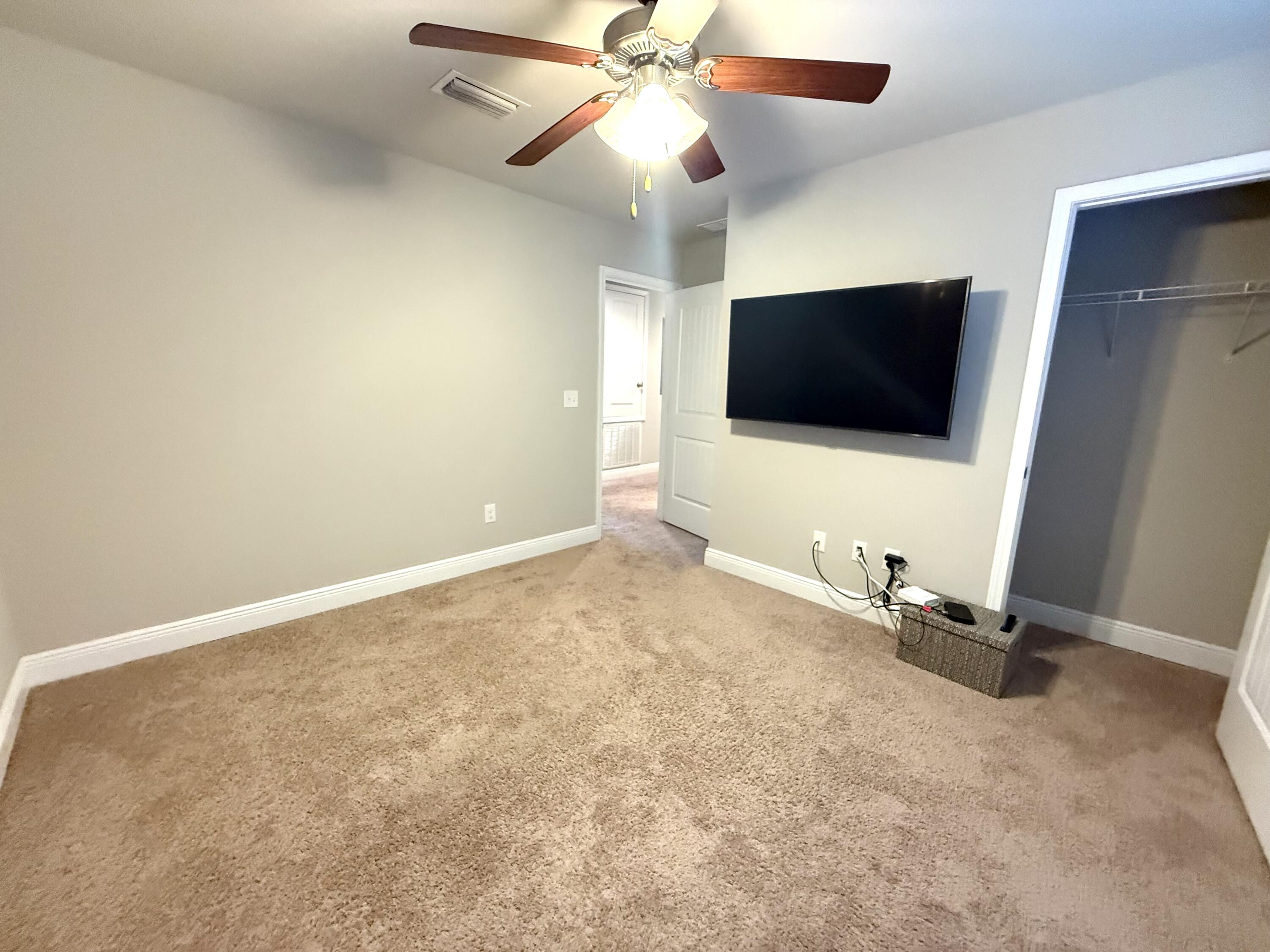 163 Mosaic Oaks Circle