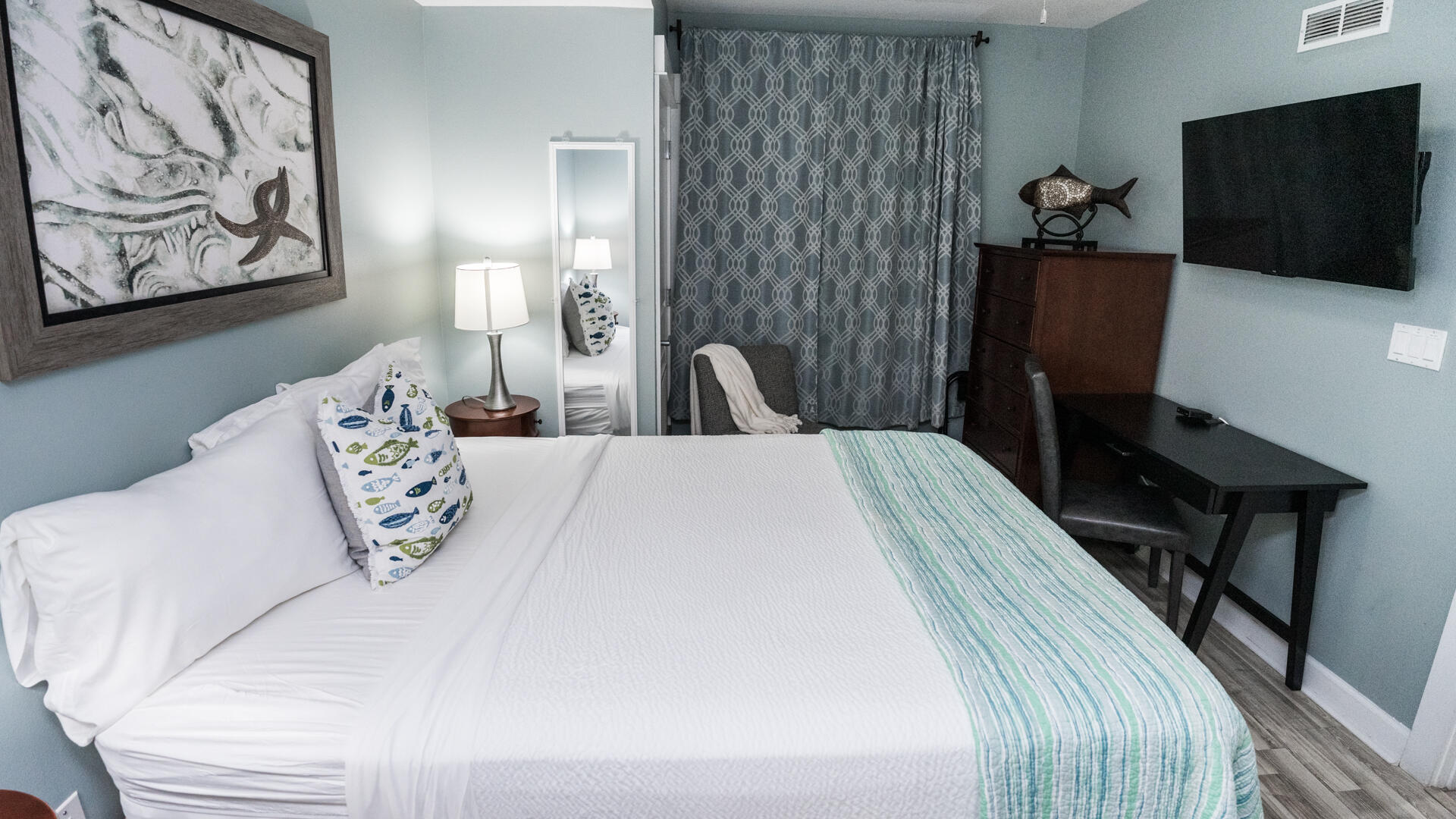 11800 Front Beach Road 2-703 Road 703