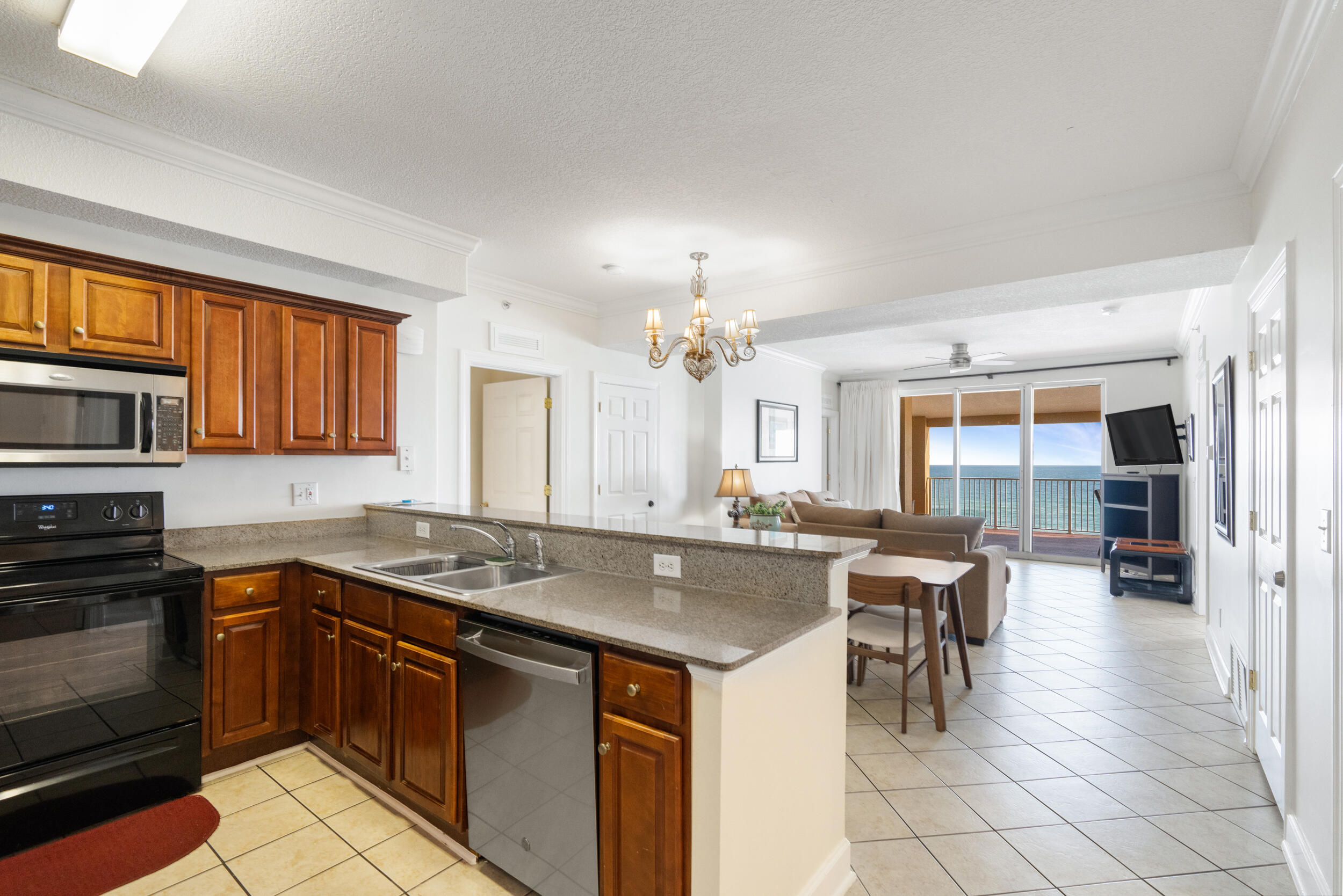 17643 Front Beach Road, 507