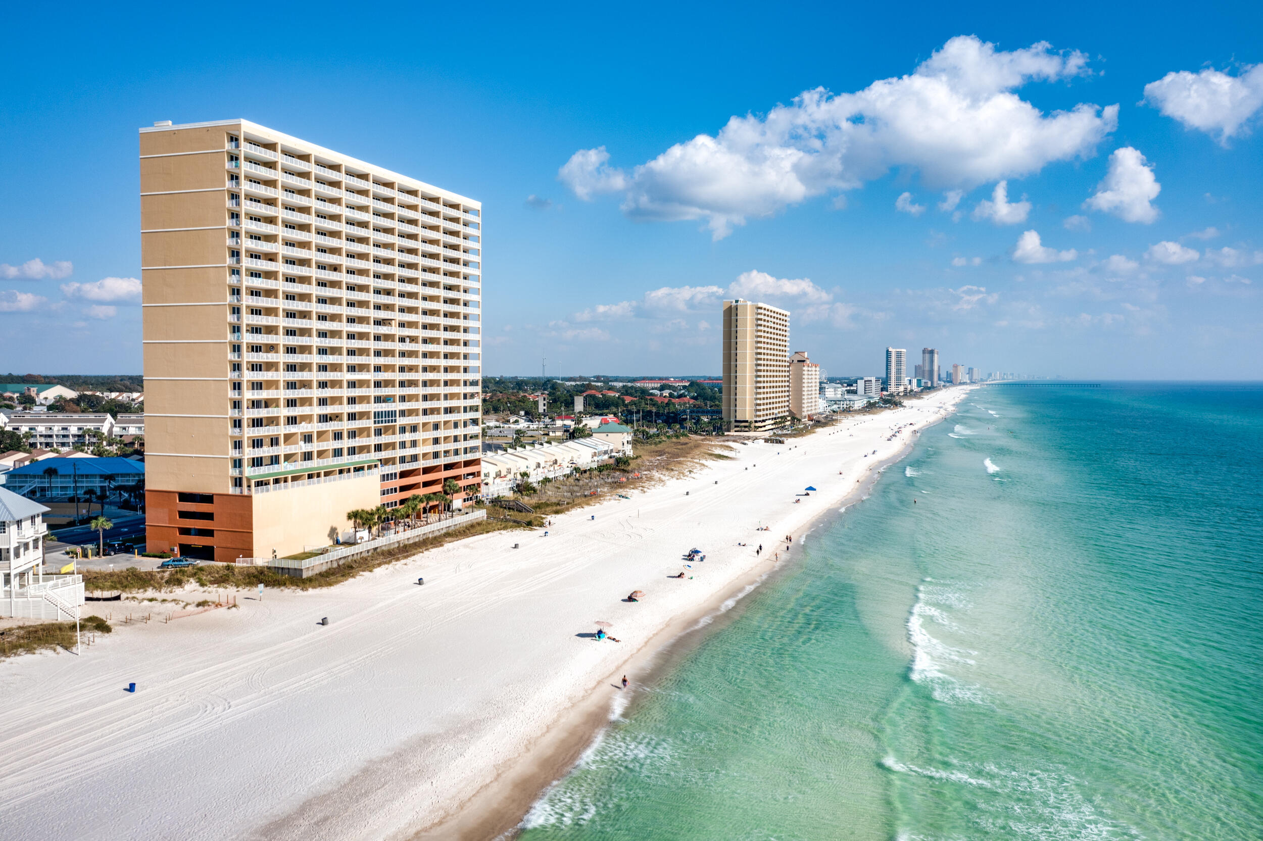 17643 Front Beach Road, 507