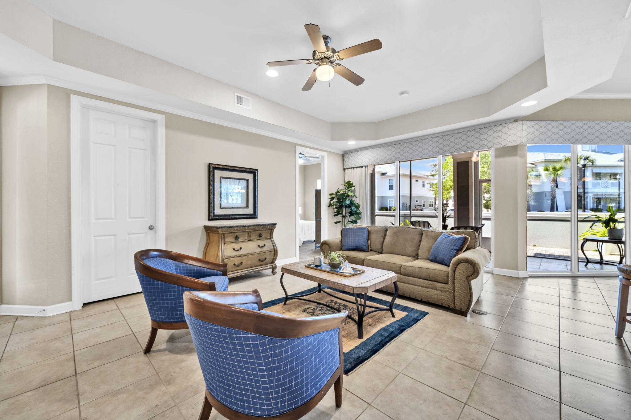 2326 Crystal Cv Place, 706