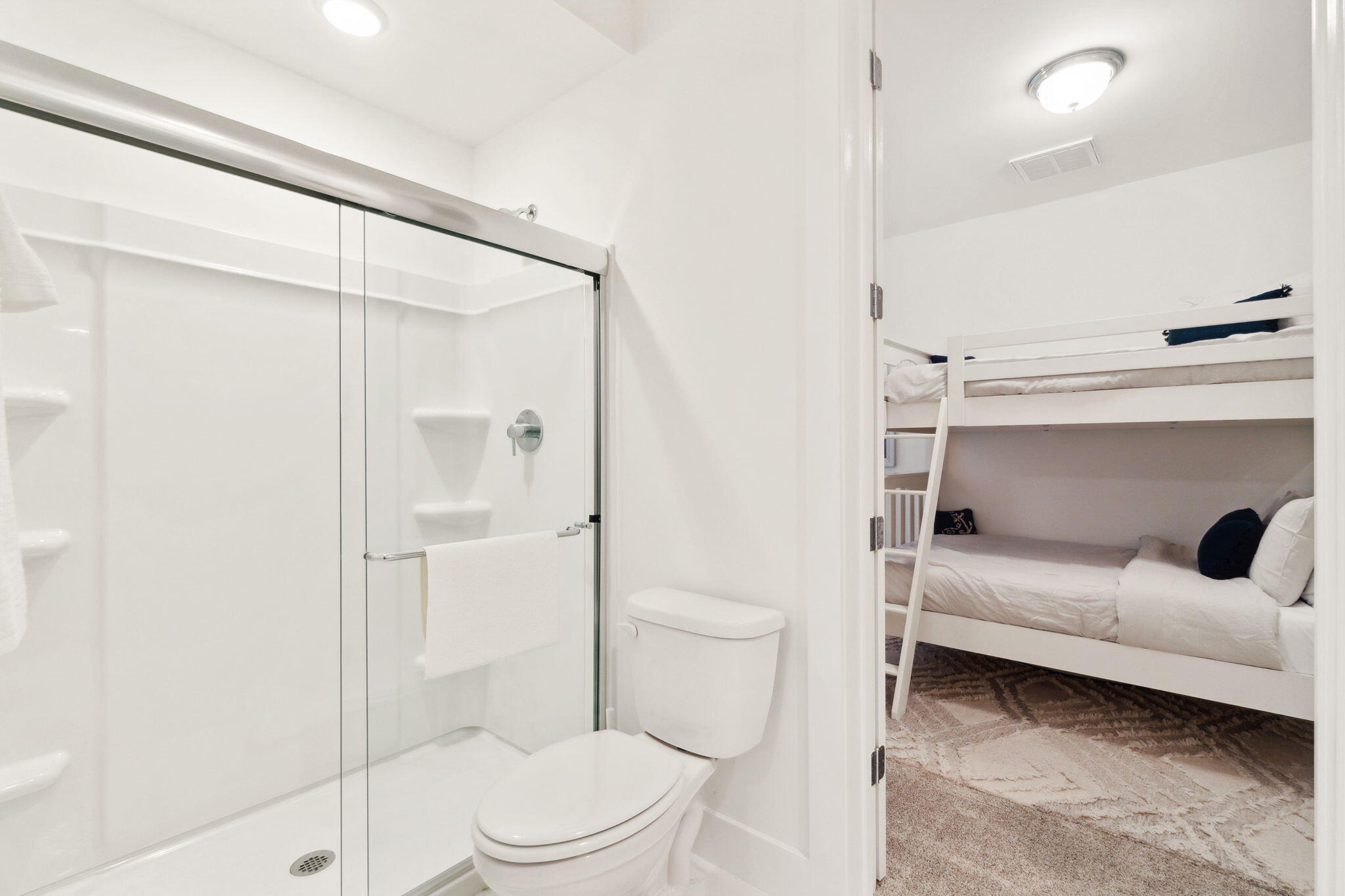 7 N Grande Pointe Drive