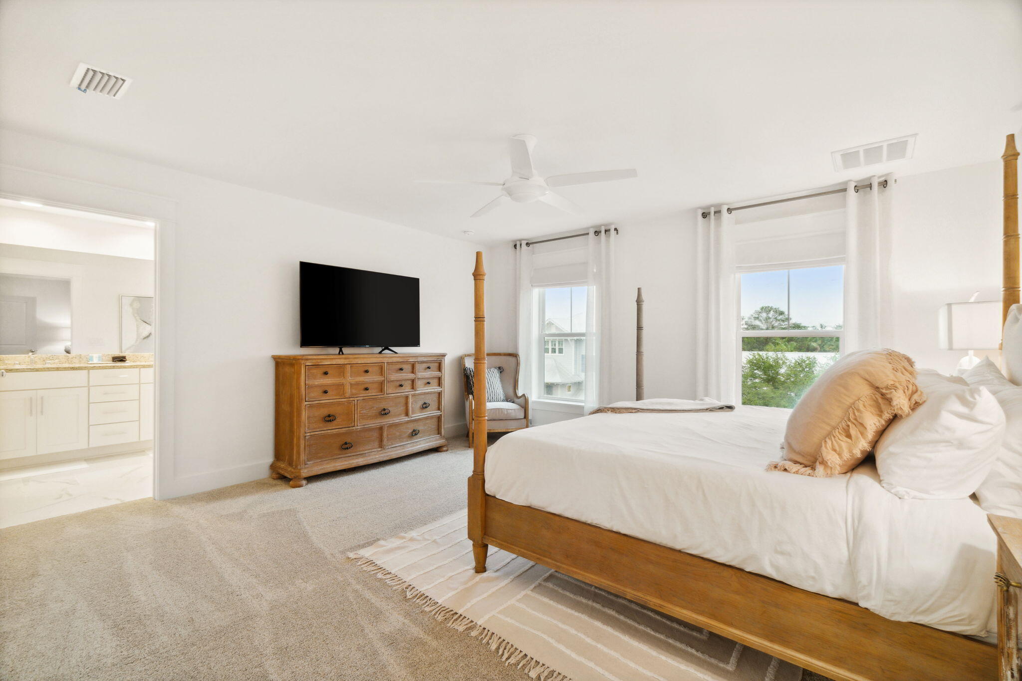 7 N Grande Pointe Drive