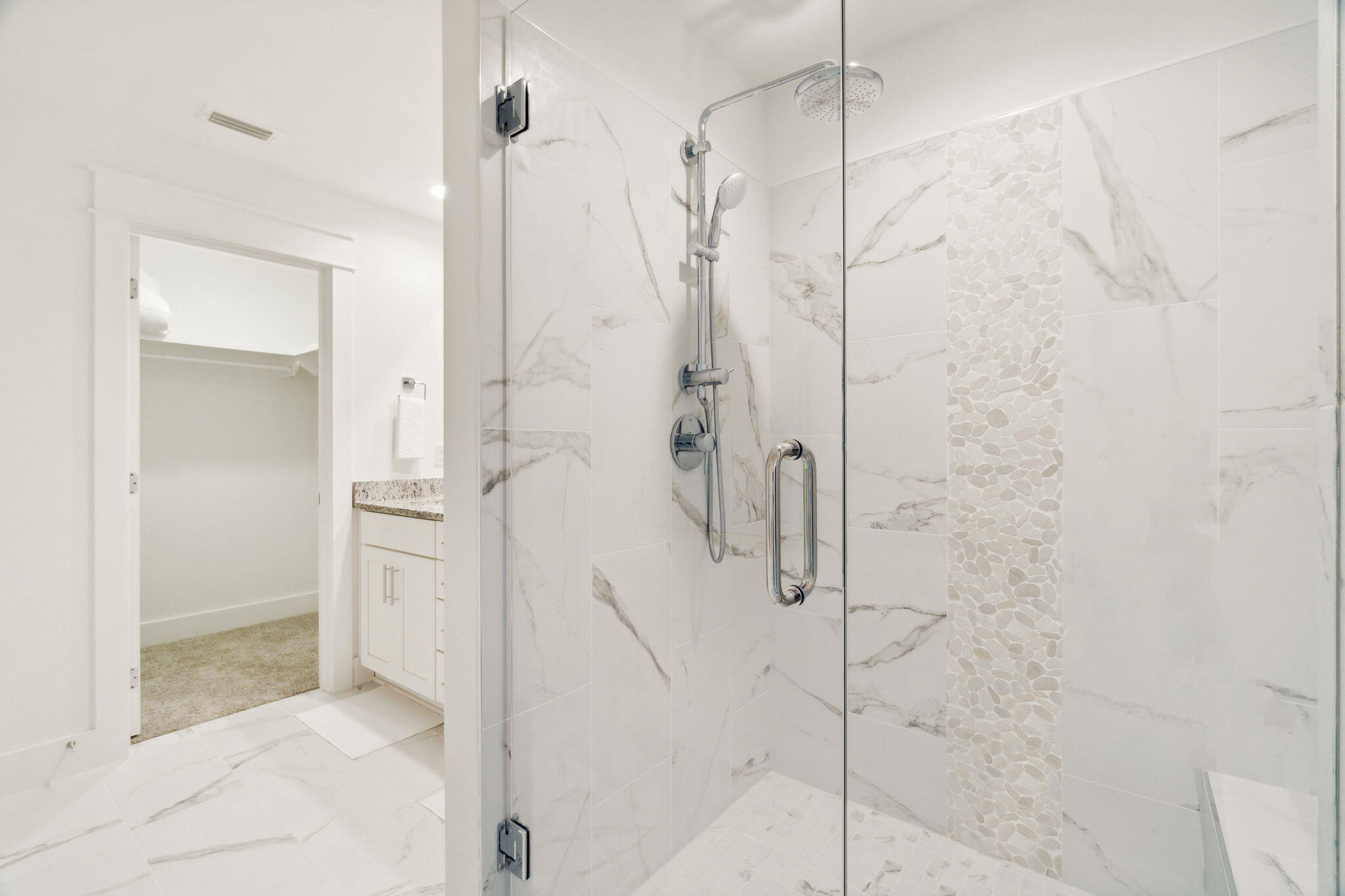 7 N Grande Pointe Drive