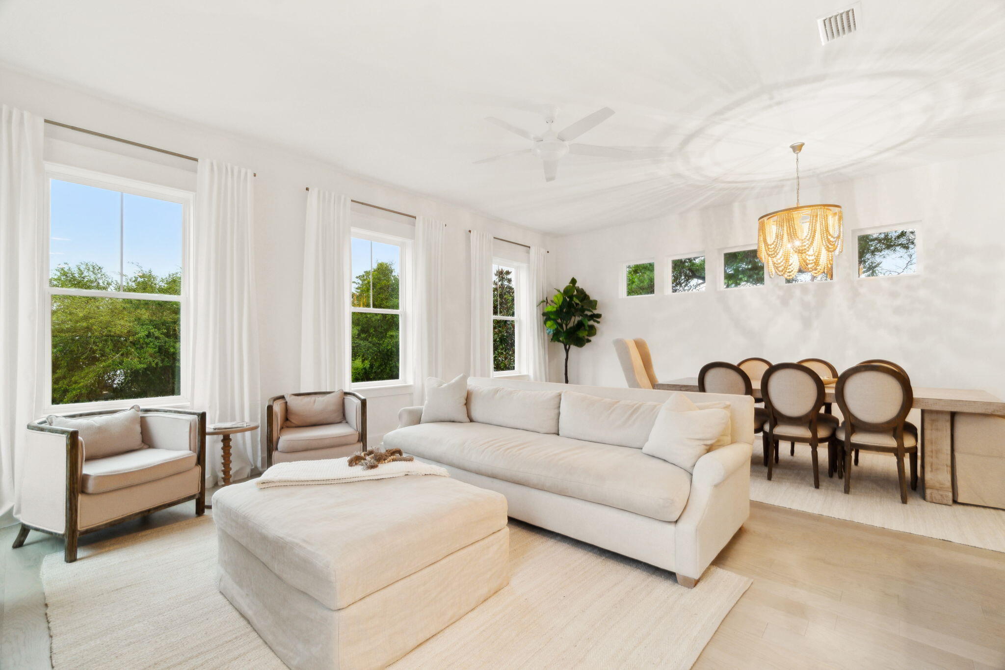 7 N Grande Pointe Drive