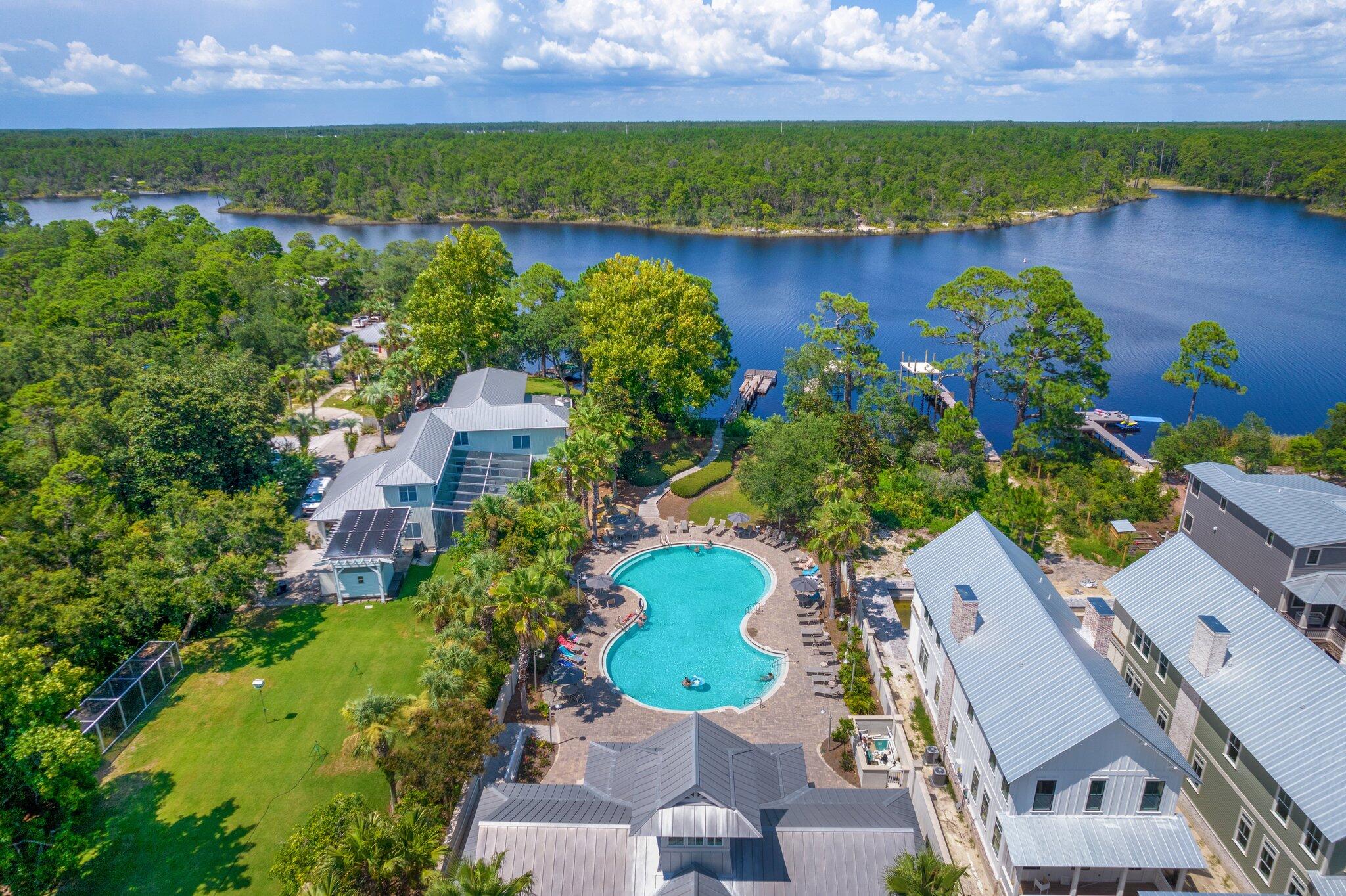 7 N Grande Pointe Drive
