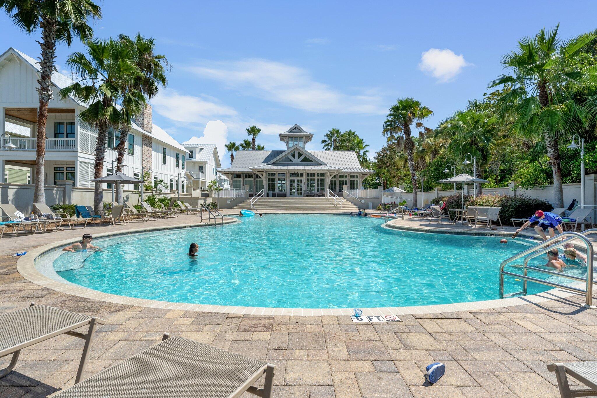 7 N Grande Pointe Drive